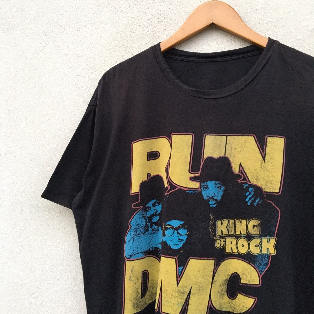 RUN DMC × Rap Tees × Vintage Vintage RUN DMC T-shirt Size US XL / EU 56 / 4 - 4 Thumbnail