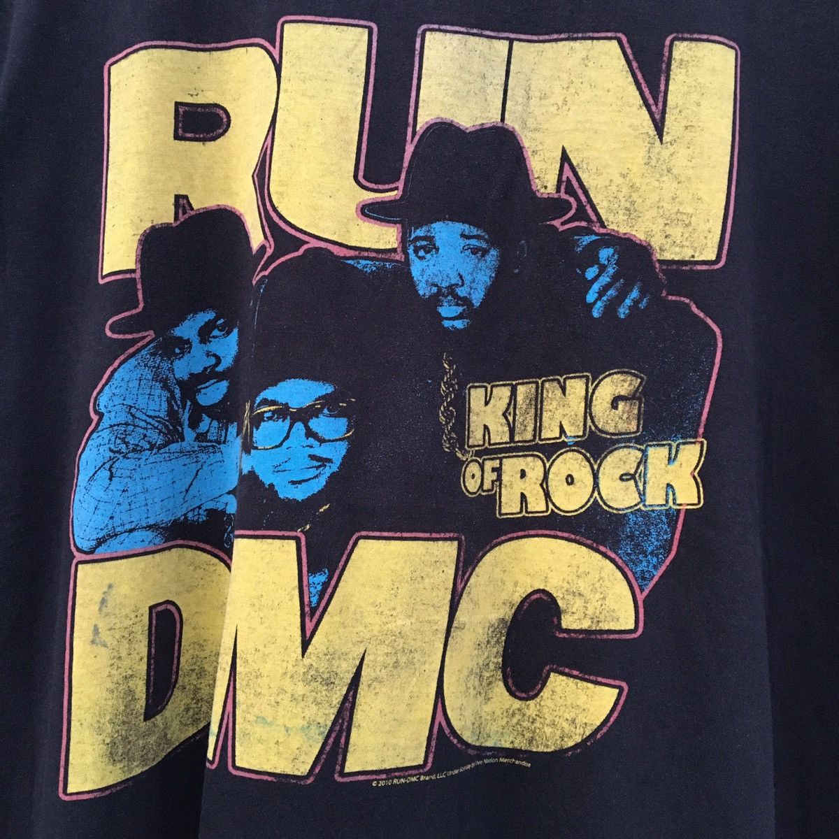 RUN DMC × Rap Tees × Vintage Vintage RUN DMC T-shirt Size US XL / EU 56 / 4 - 2 Thumbnail