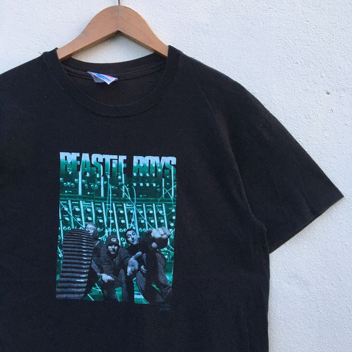 Vintage BEASTIE BOYS ILL COMMUNICATION LINE UP BAND T-shirt