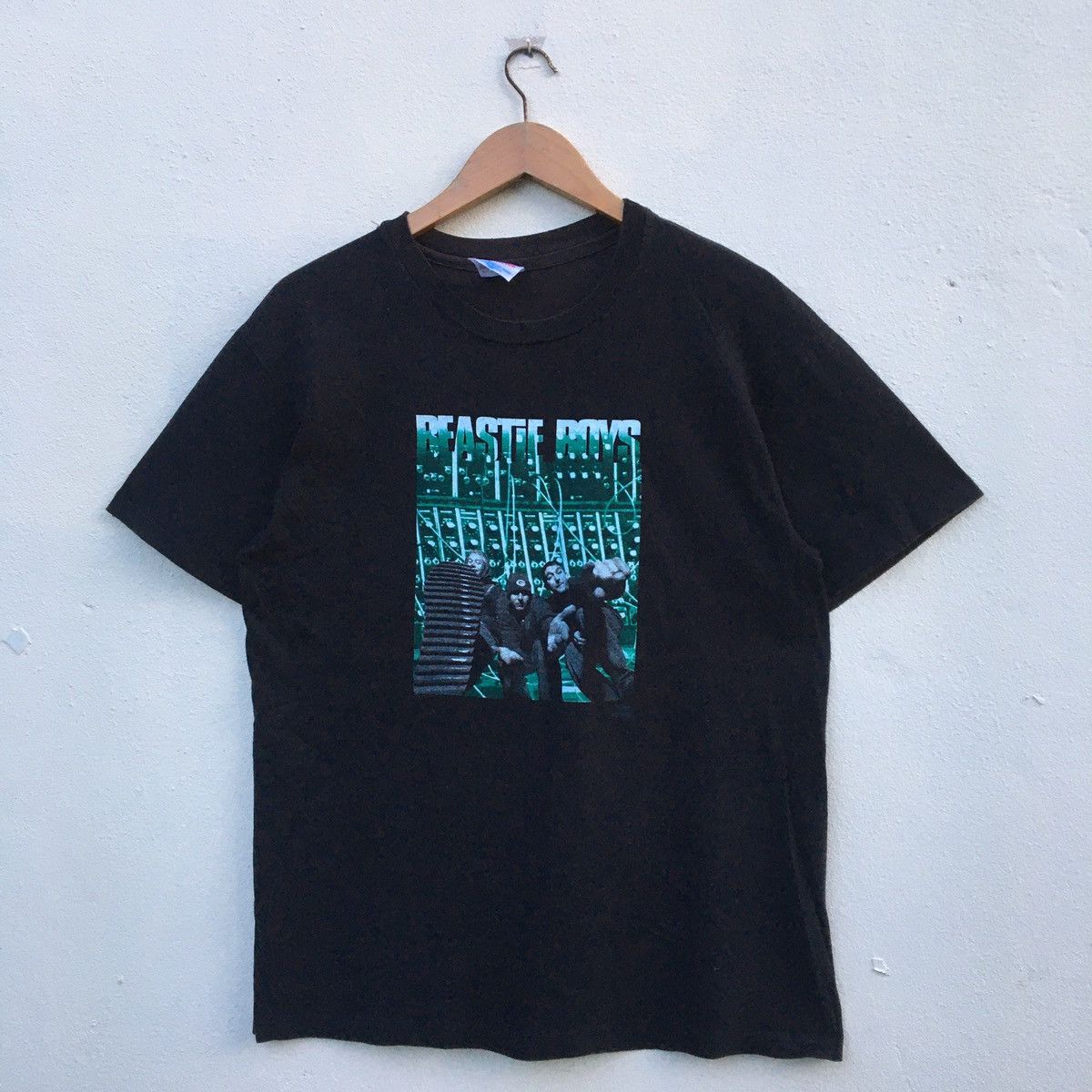 Vintage BEASTIE BOYS ILL COMMUNICATION LINE UP BAND T-shirt
