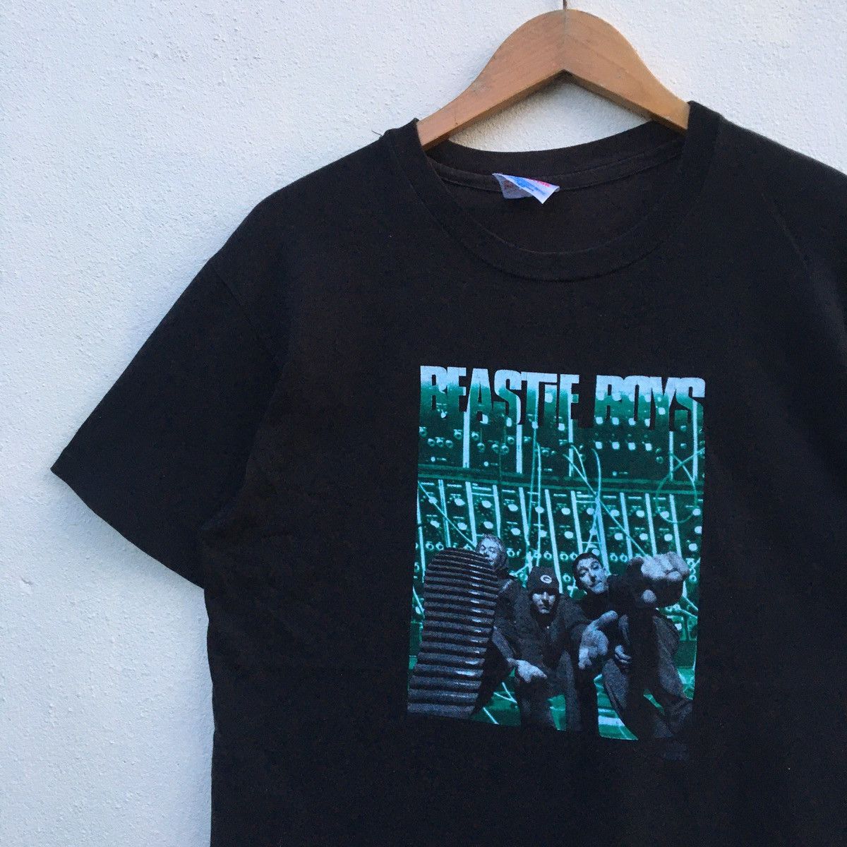 Vintage BEASTIE BOYS ILL COMMUNICATION LINE UP BAND T-shirt