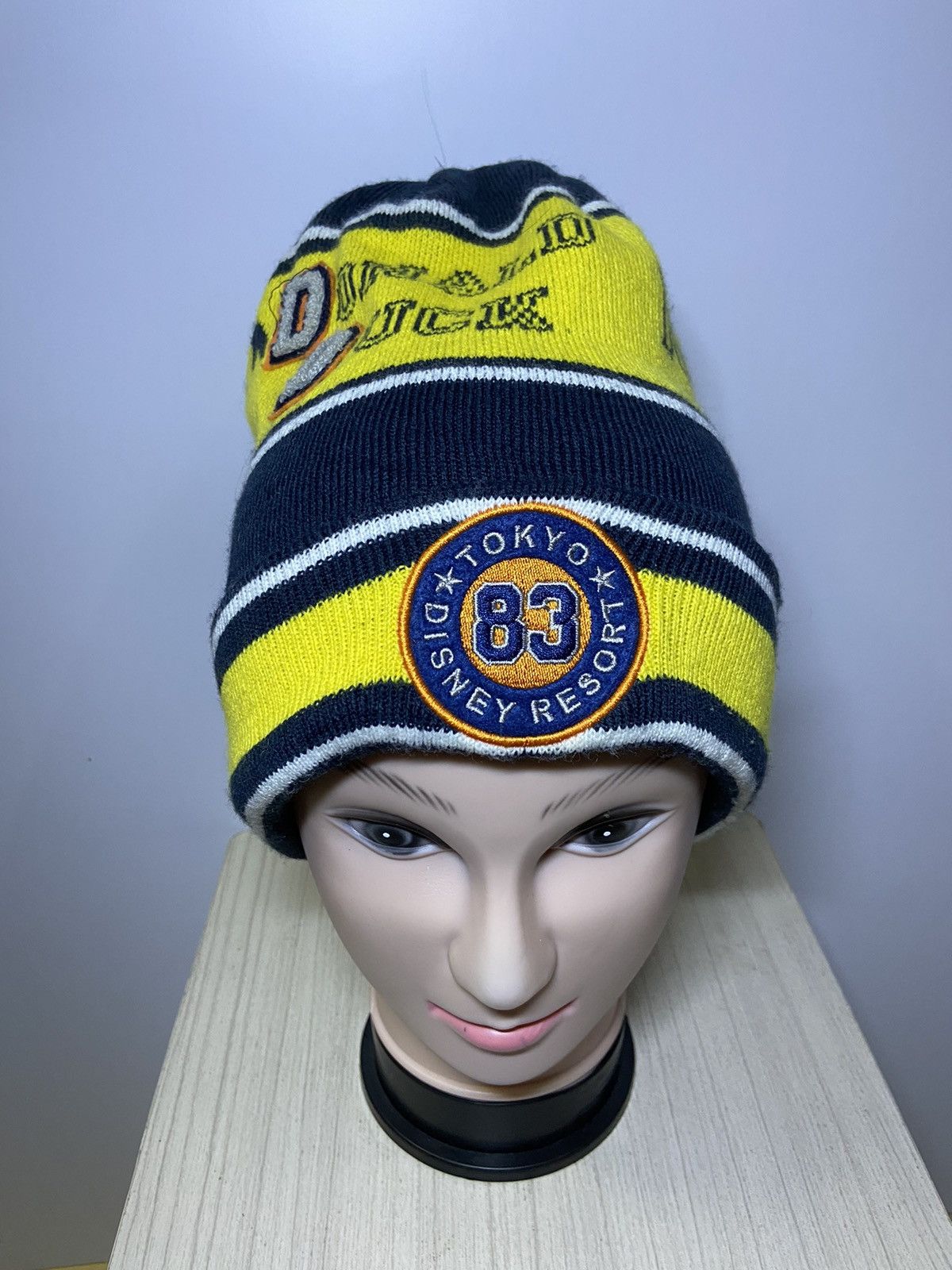 Disney DISNEY DONALD DUCK WINTER BEANIE Size ONE SIZE - 1 Thumbnail