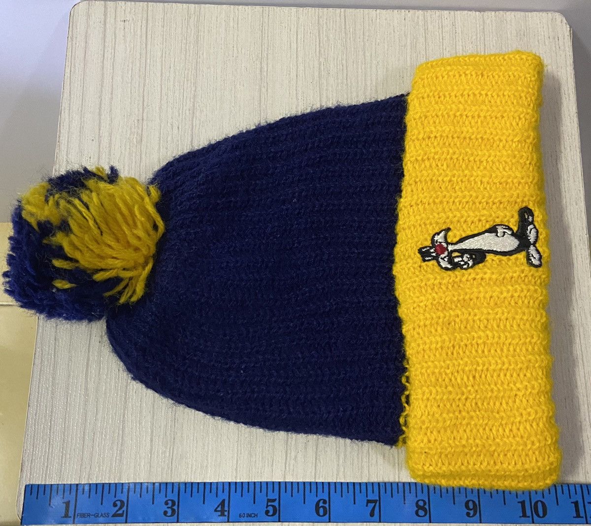 Cartoon Network VINTAGE 1975 WARNER BROS PUSSYCAT BEANIE POM POM WINTER Size ONE SIZE - 5 Thumbnail