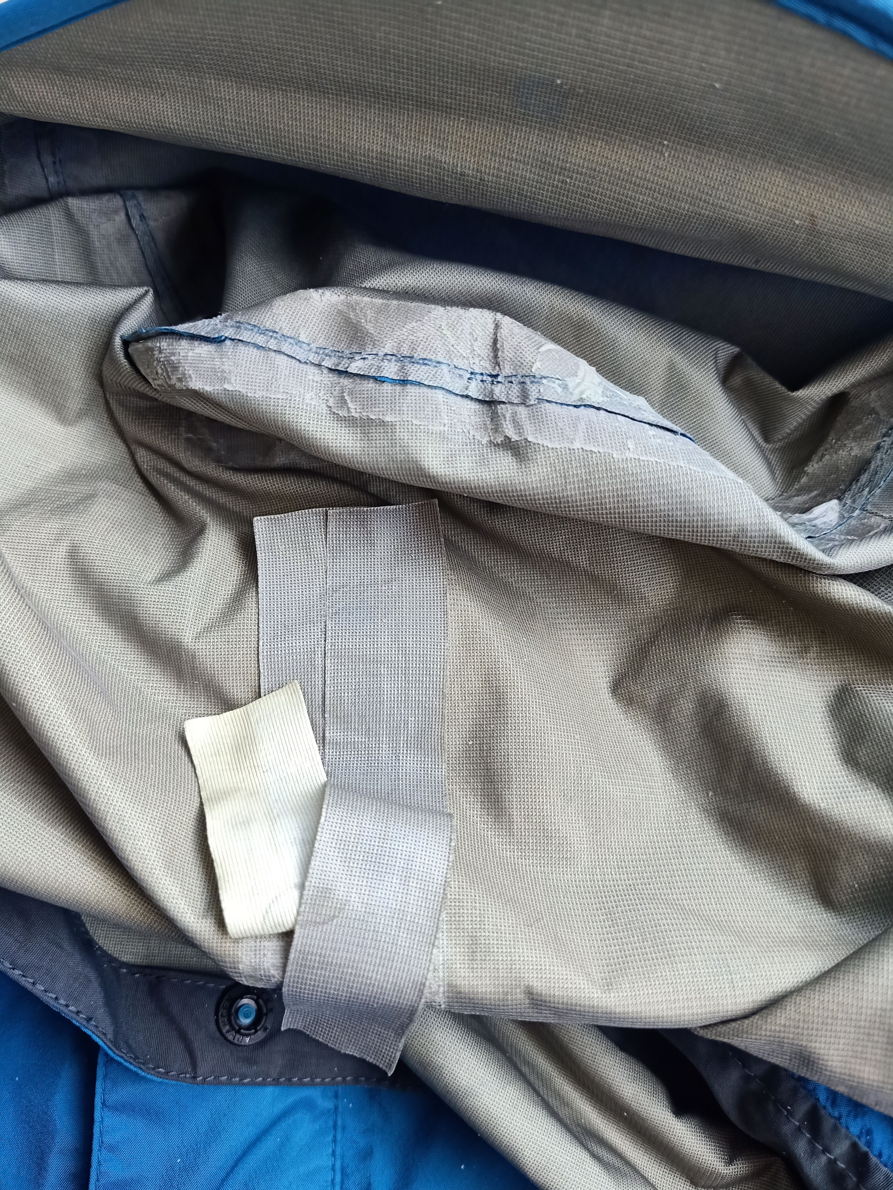 Goretex × Montbell Montbell Waterproof Hooded Jacket Size US M / EU 48-50 / 2 - 5 Thumbnail