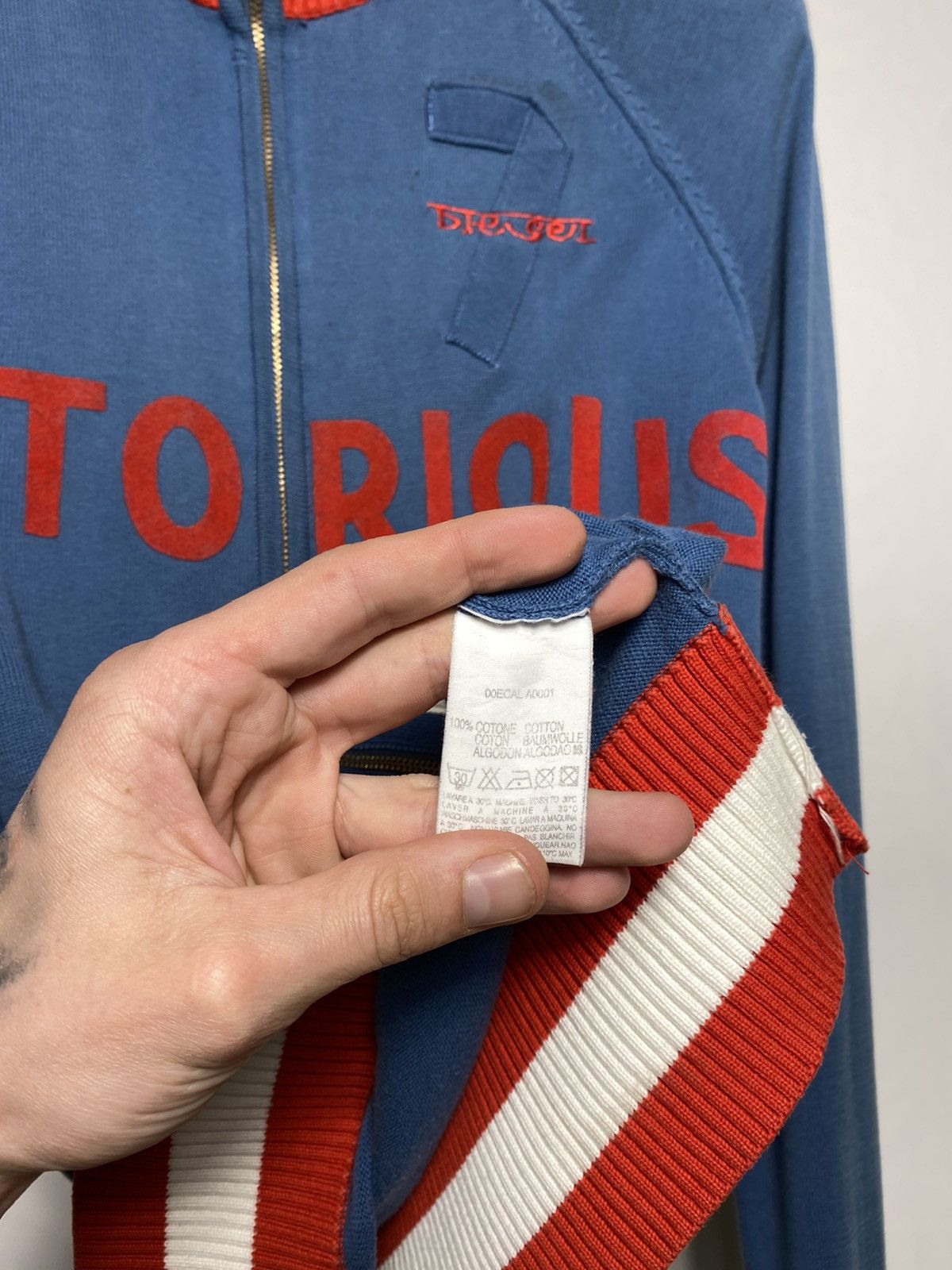 Diesel Vintage Diesel Victorious logo zip hoodie jumper size L Size US L / EU 52-54 / 3 - 11 Thumbnail