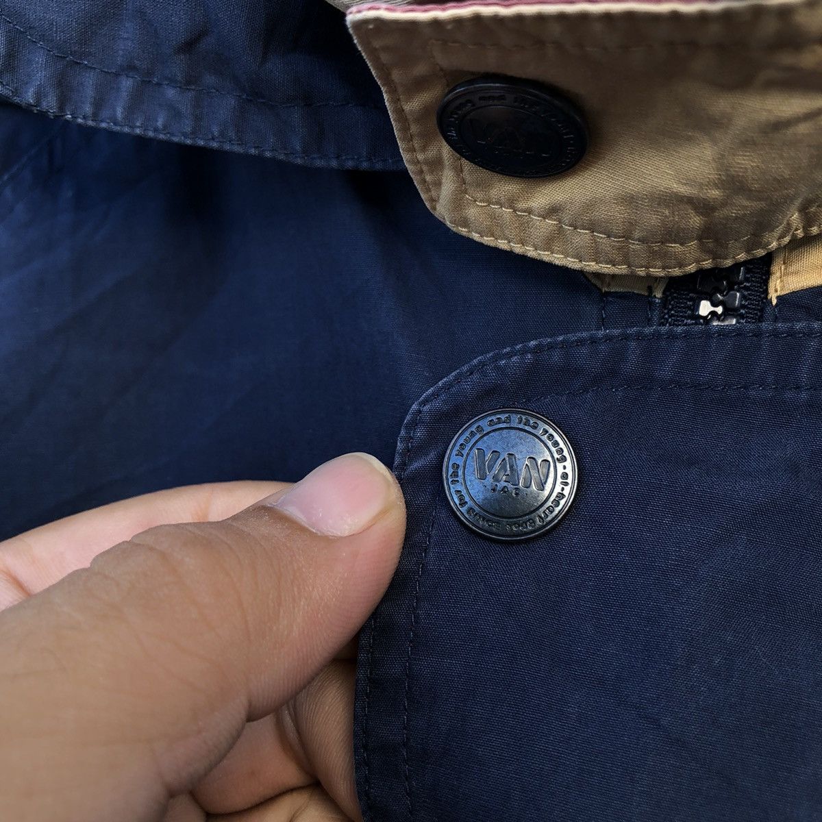 Japanese Brand BONDAGE MULTI POCKET PARACHUTE JACKET VAN Size US L / EU 52-54 / 3 - 7 Thumbnail