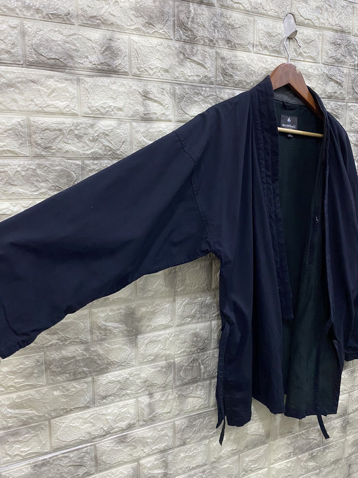 Montbell Vintage Mont-bell Cardigan Jacket Size US M / EU 48-50 / 2 - 6 Thumbnail