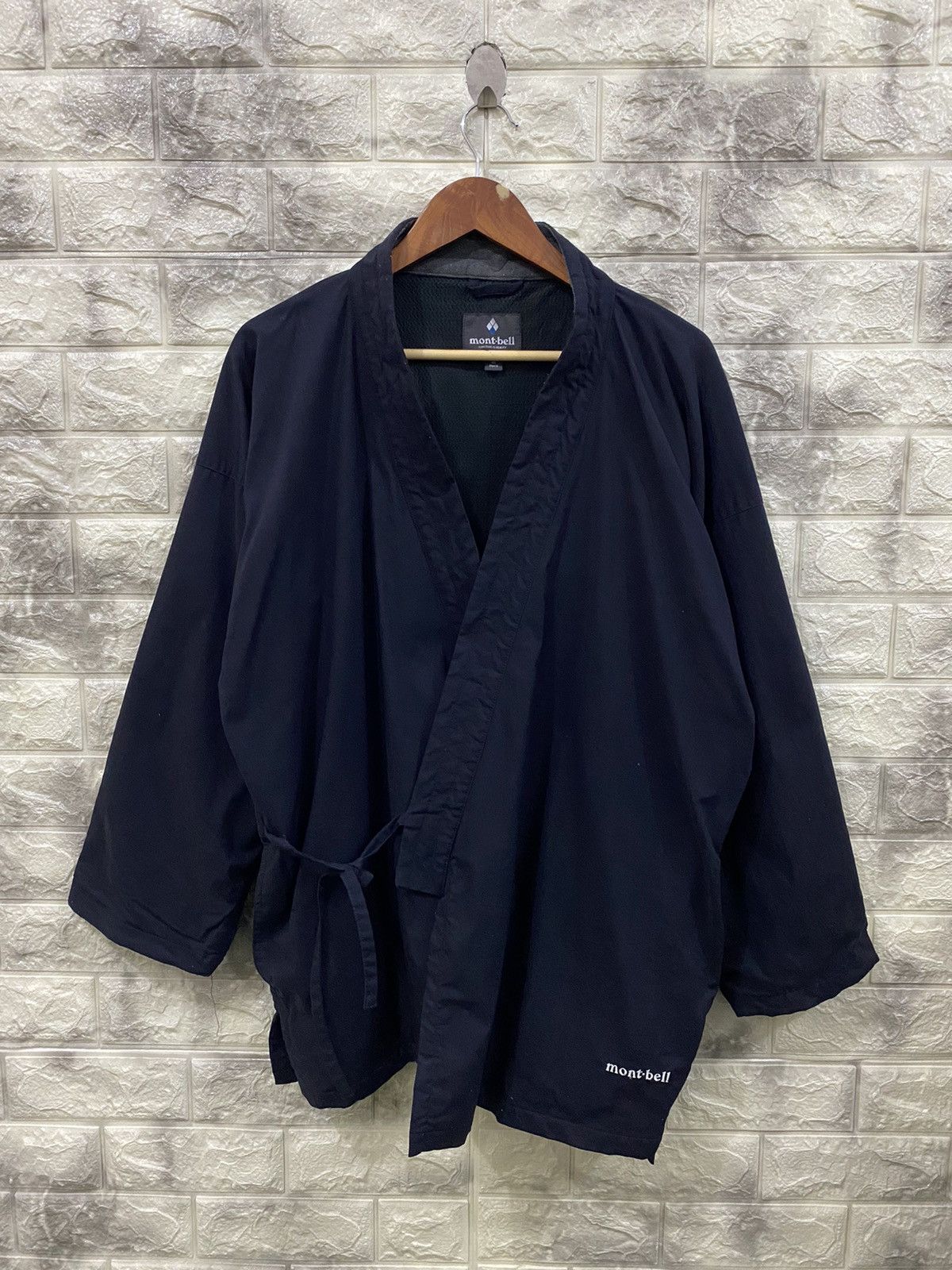 Montbell Vintage Mont-bell Cardigan Jacket Size US M / EU 48-50 / 2 - 1 Thumbnail