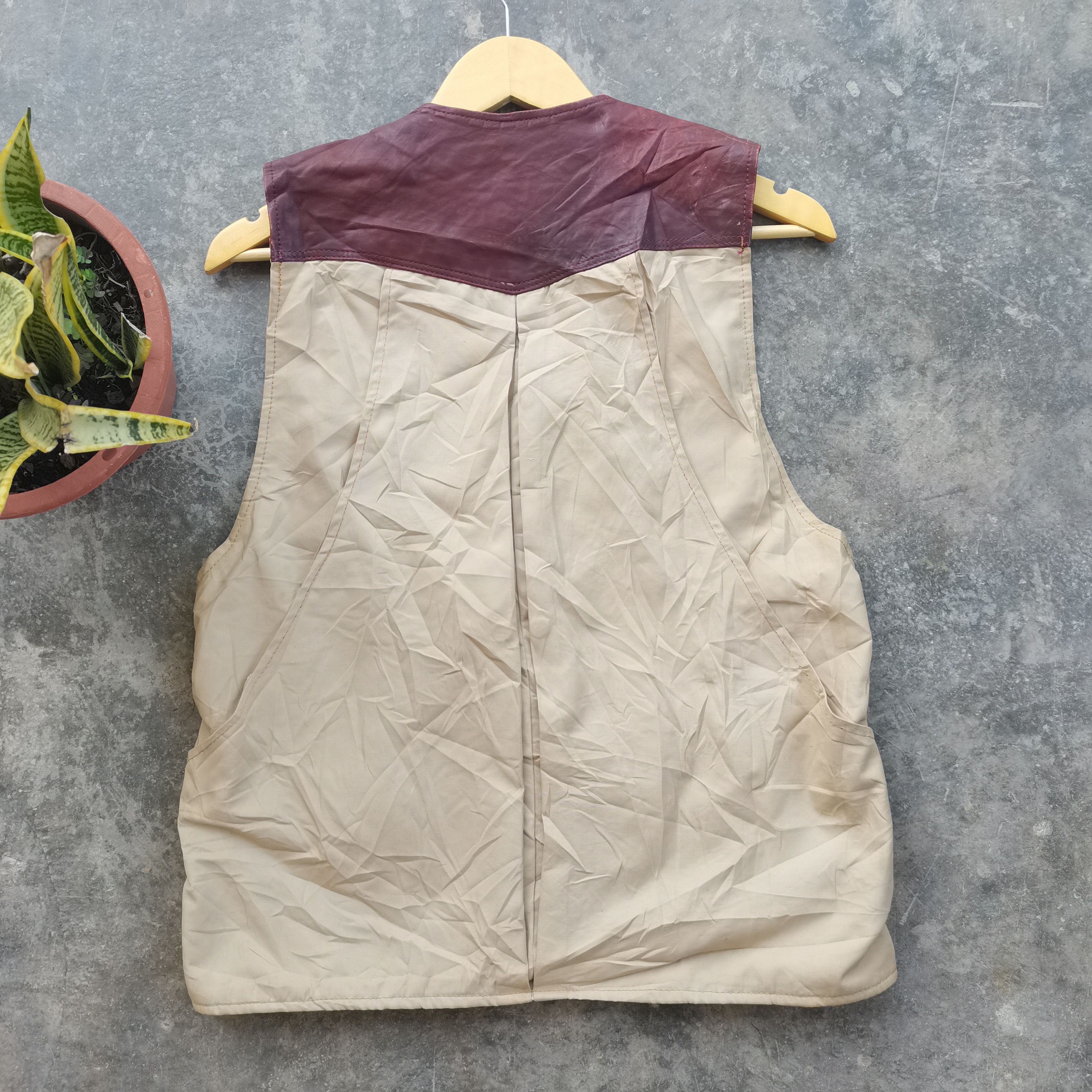 Leather × Vintage Vintage/Rare 90s Japanese Brand Button Up Leather Vests Size US M / EU 48-50 / 2 - 5 Thumbnail