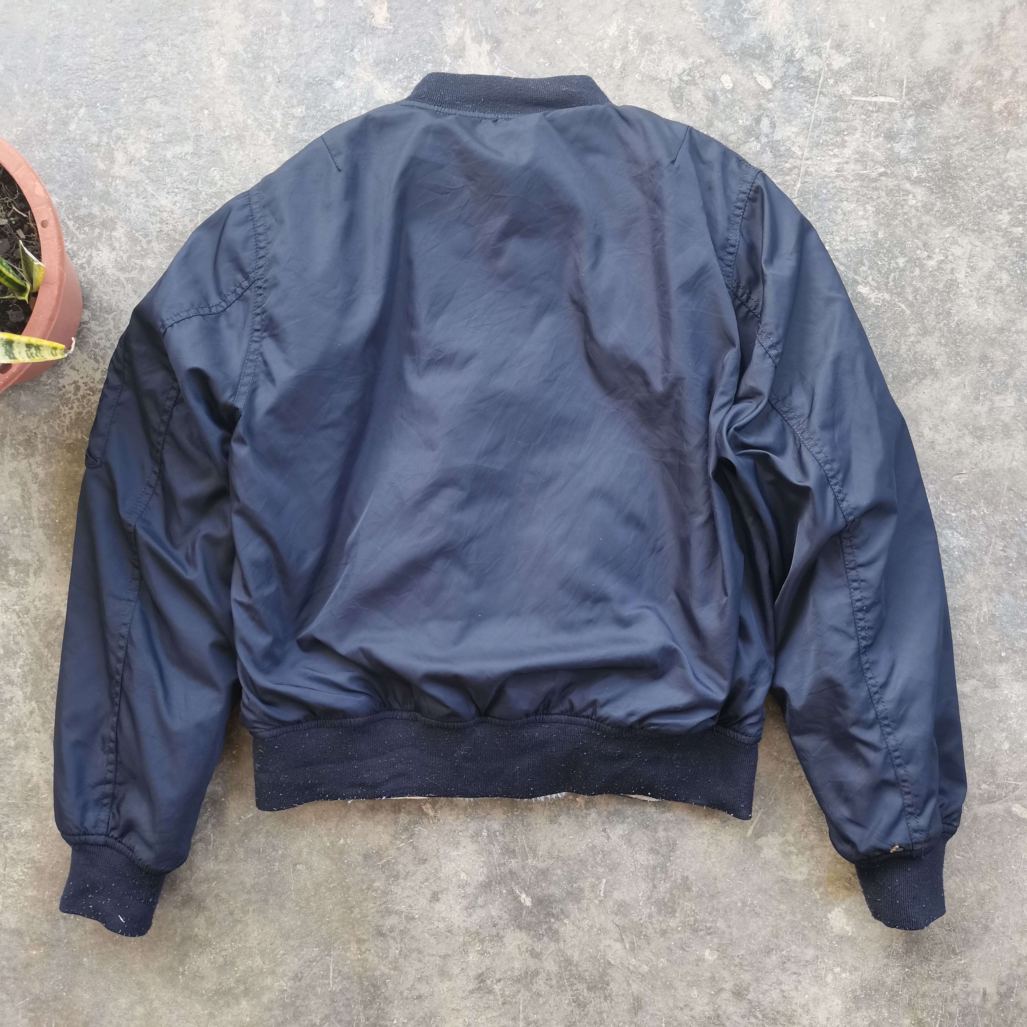 Earth Ragz Steals🔥EARTH Music & Ecology Riversible Bomber Jacket Size US M / EU 48-50 / 2 - 2 Thumbnail