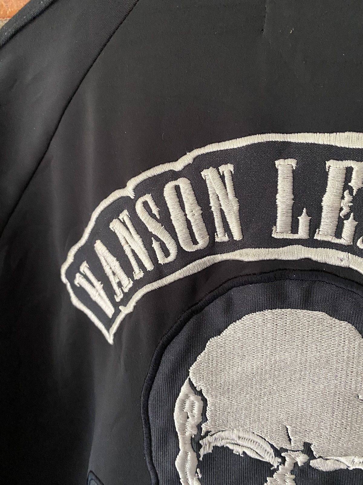 Vanson Leathers Vanson Leather iconic skull embroidered track jacket Size US L / EU 52-54 / 3 - 5 Thumbnail