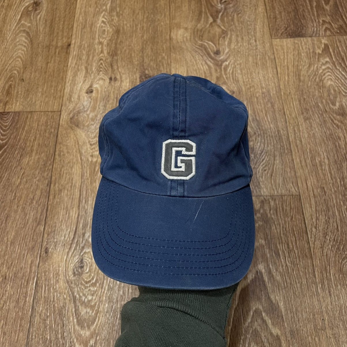 Gap Vintage Y2K Gap Logo Cap Hat Streetwear Hype Size ONE SIZE - 1 Thumbnail