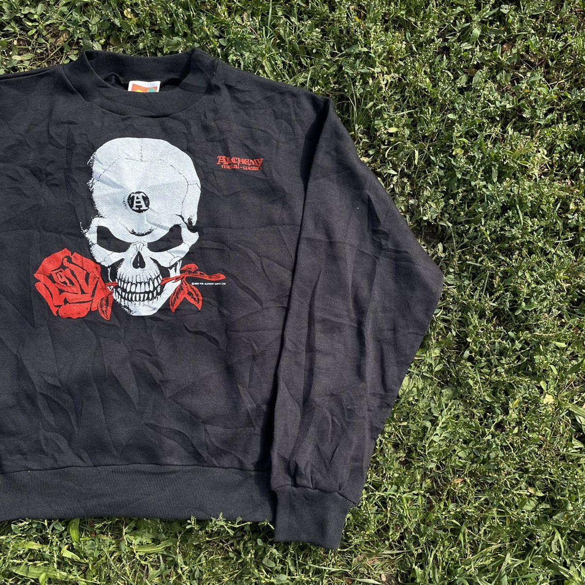 Vintage Vintage Y2K Skull Graphic Sweatshirt Grunge Faded Black M Size US M / EU 48-50 / 2 - 2 Thumbnail