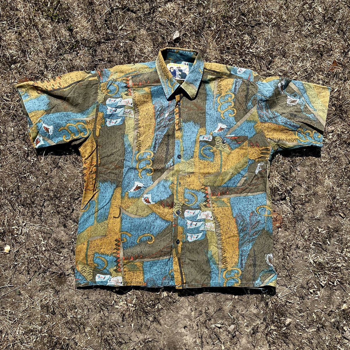 Vintage Vintage 90s All Over Print Shirt Streetwear Y2K Style XL Size US XL / EU 56 / 4 - 1 Thumbnail