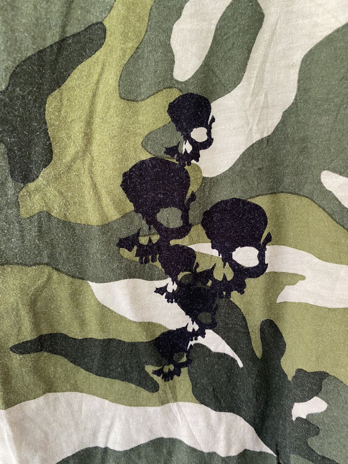 Isamu Katayama Backlash Stud Muffin Japan Skull and camo tee Size US M / EU 48-50 / 2 - 5 Thumbnail