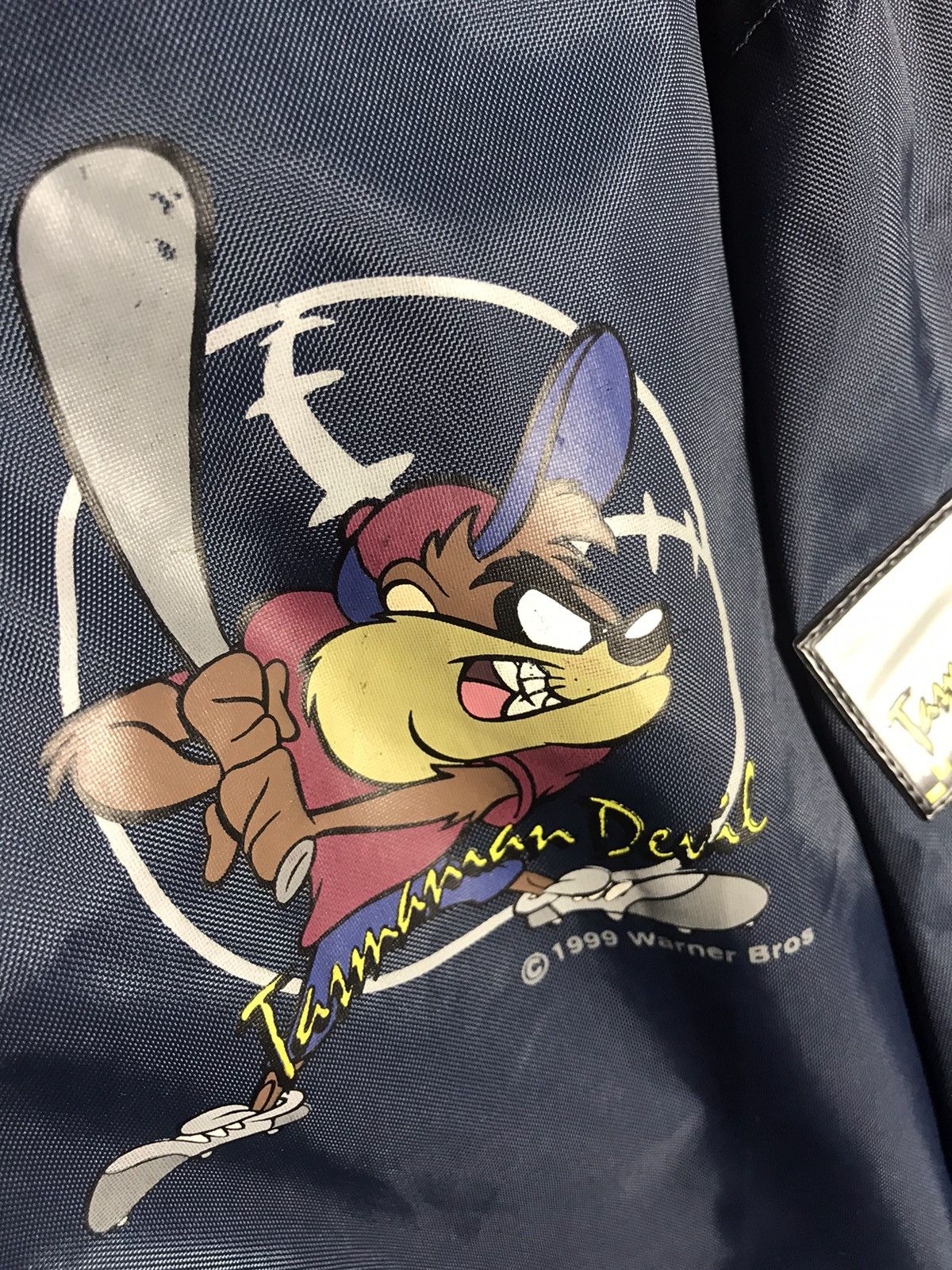 Vintage 1999 Vintage 90s Looney Tunes light jacket Size US L / EU 52-54 / 3 - 5 Thumbnail
