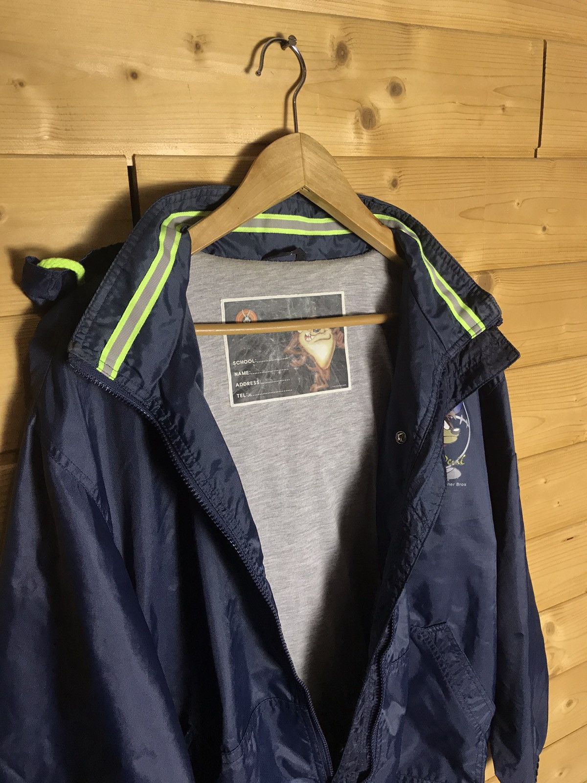 Vintage 1999 Vintage 90s Looney Tunes light jacket Size US L / EU 52-54 / 3 - 14 Thumbnail