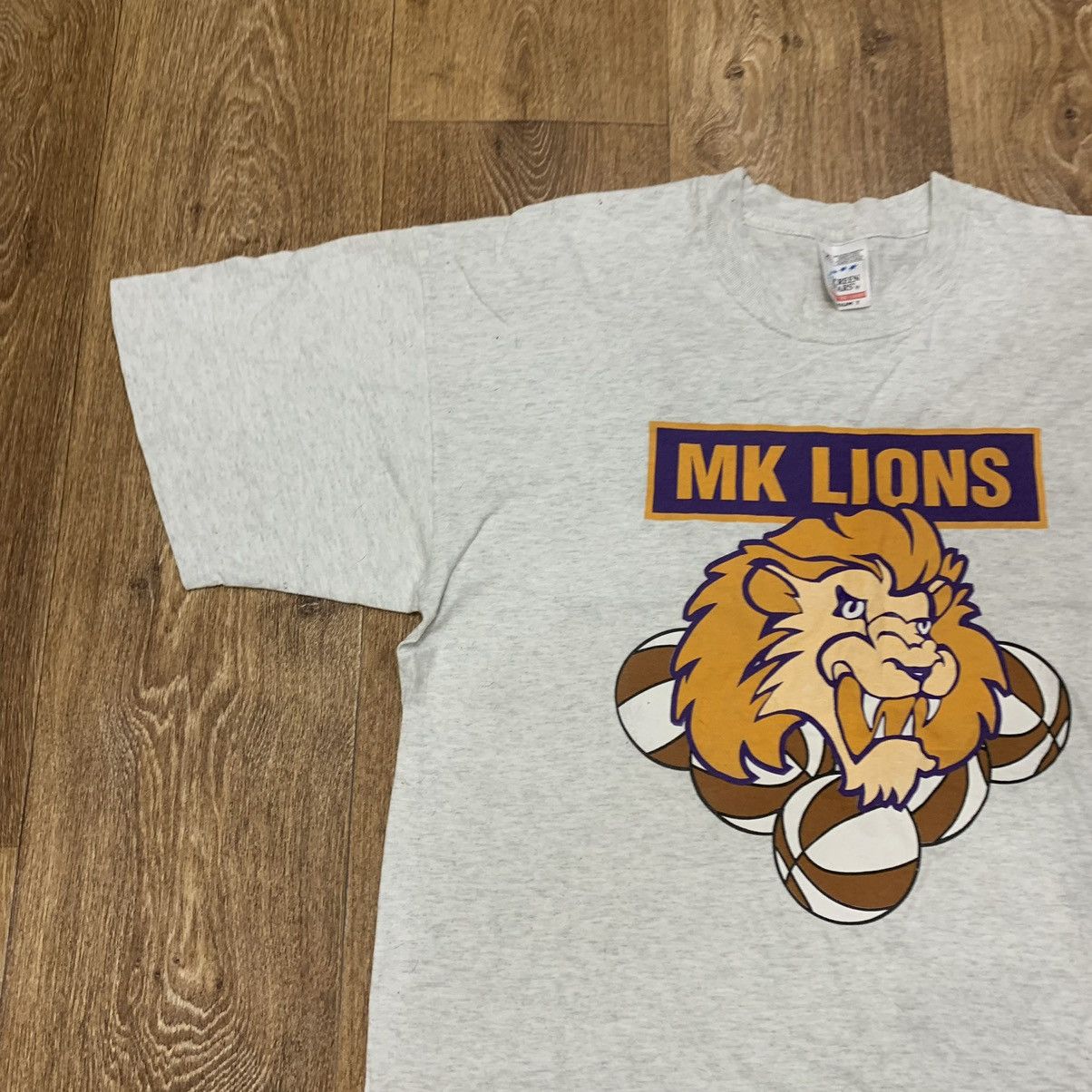 Vintage Vintage 90s MK Lions Faded Graphic Tee Skate Oversized XL Size US XL / EU 56 / 4 - 2 Thumbnail