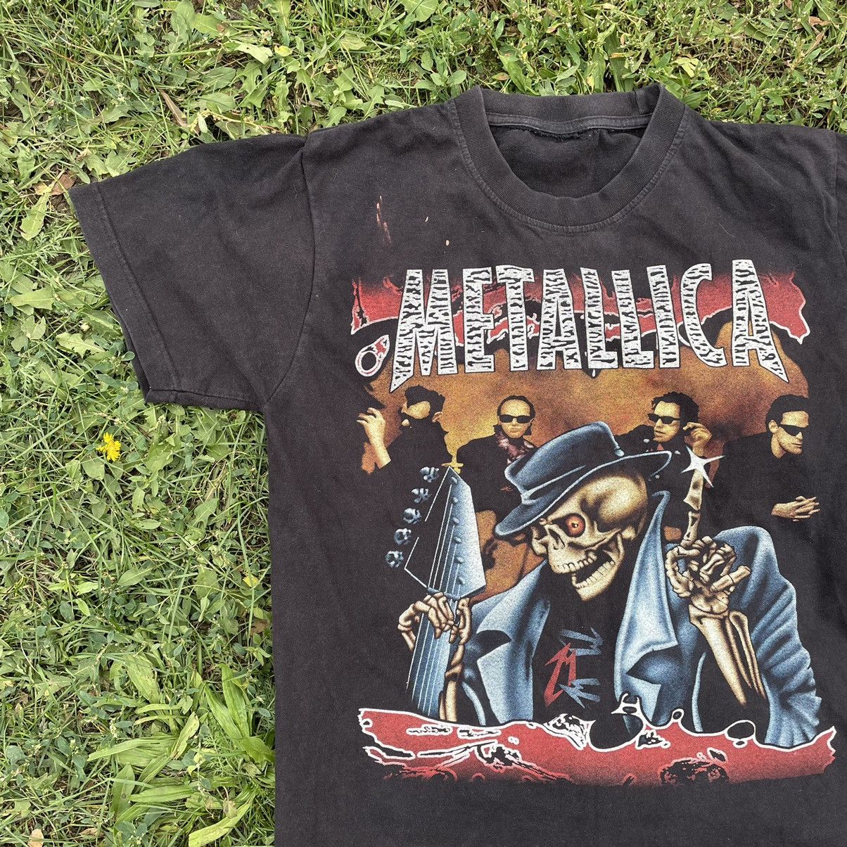 Vintage Vintage Y2K Metallica Band Graphic Tee Rave Goth Worn In M Size US M / EU 48-50 / 2 - 3 Thumbnail