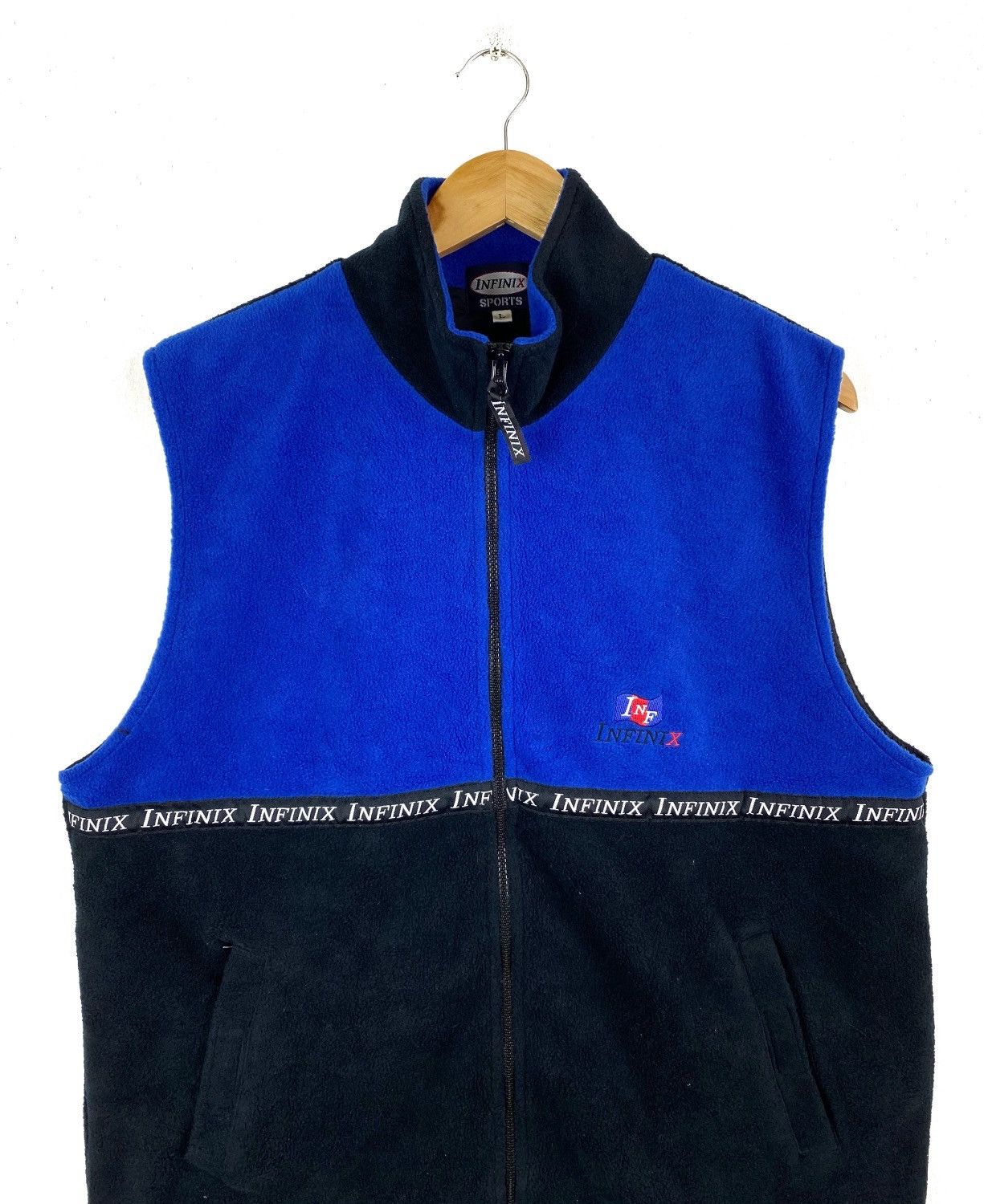 Vintage Vintage INFINIX SPORTS Small Logo Fleece Vest Jacket Size US L / EU 52-54 / 3 - 3 Thumbnail