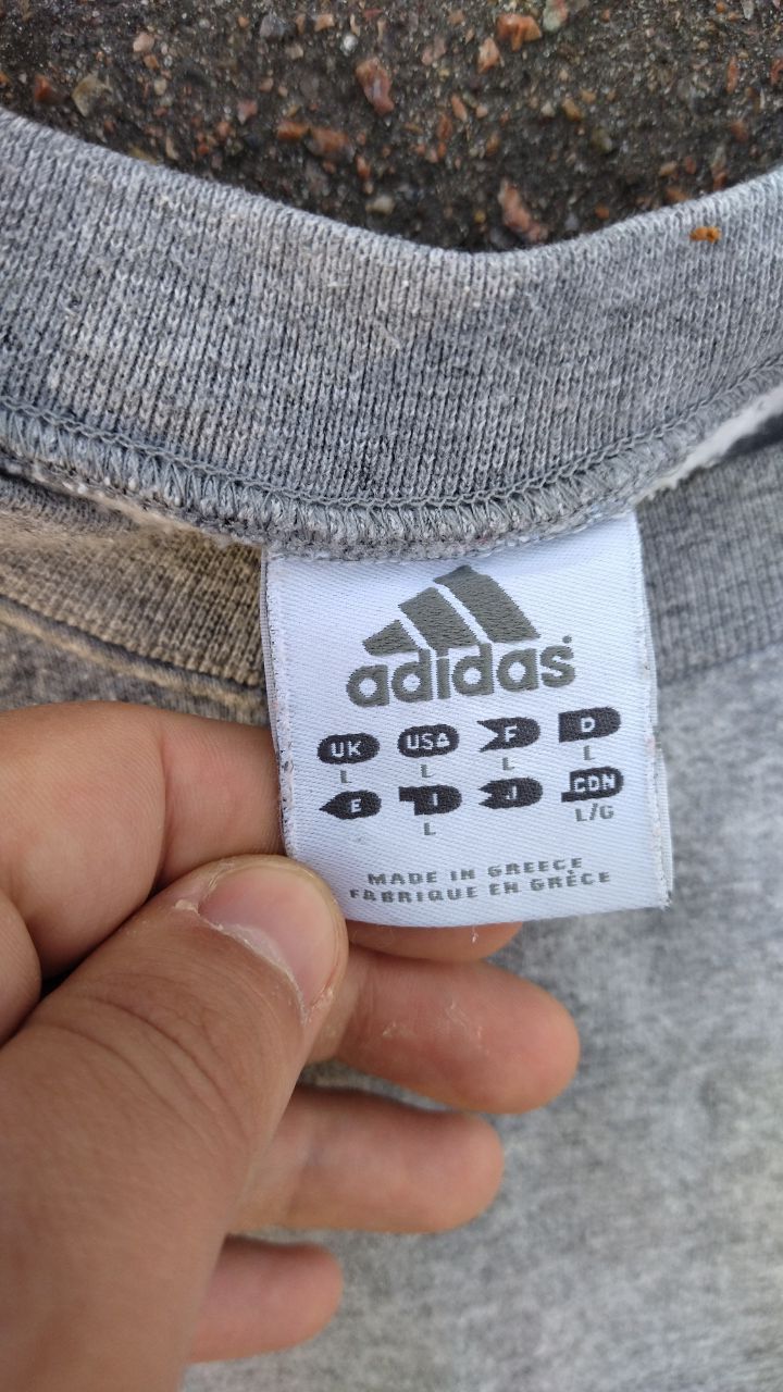 Adidas Vintage Adidas Basic grey sweatshirt Size US L / EU 52-54 / 3 - 4 Thumbnail