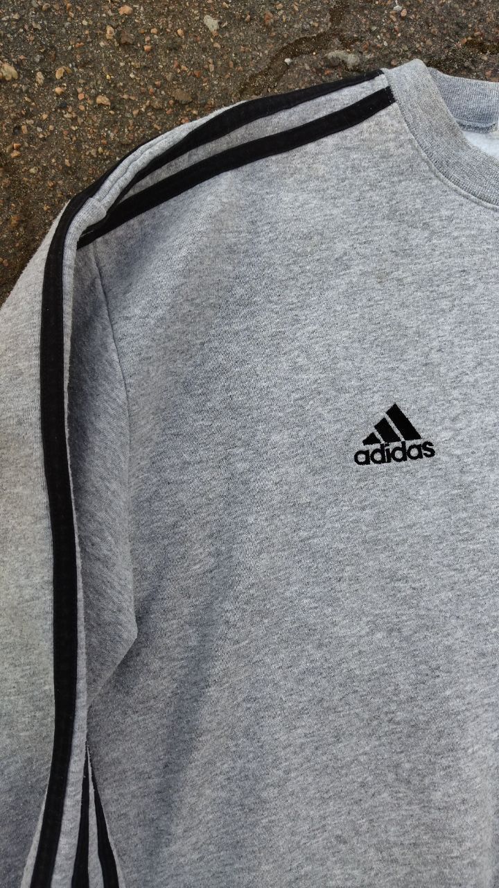 Adidas Vintage Adidas Basic grey sweatshirt Size US L / EU 52-54 / 3 - 2 Thumbnail