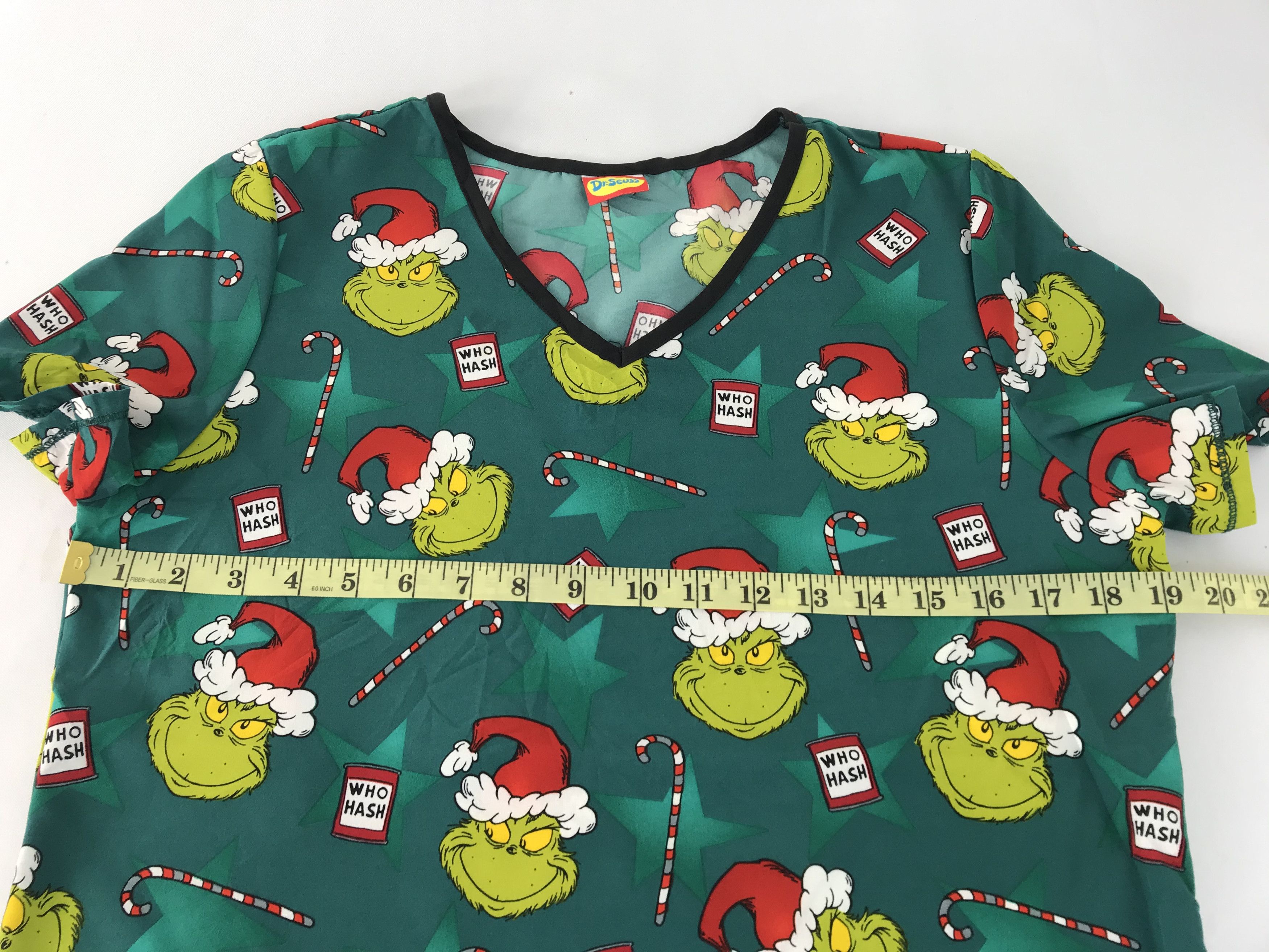 DC Comics Dr. Seuss Who Wash Cartoon Comedy Scrub Shirt V Neck Size US M / EU 48-50 / 2 - 6 Thumbnail