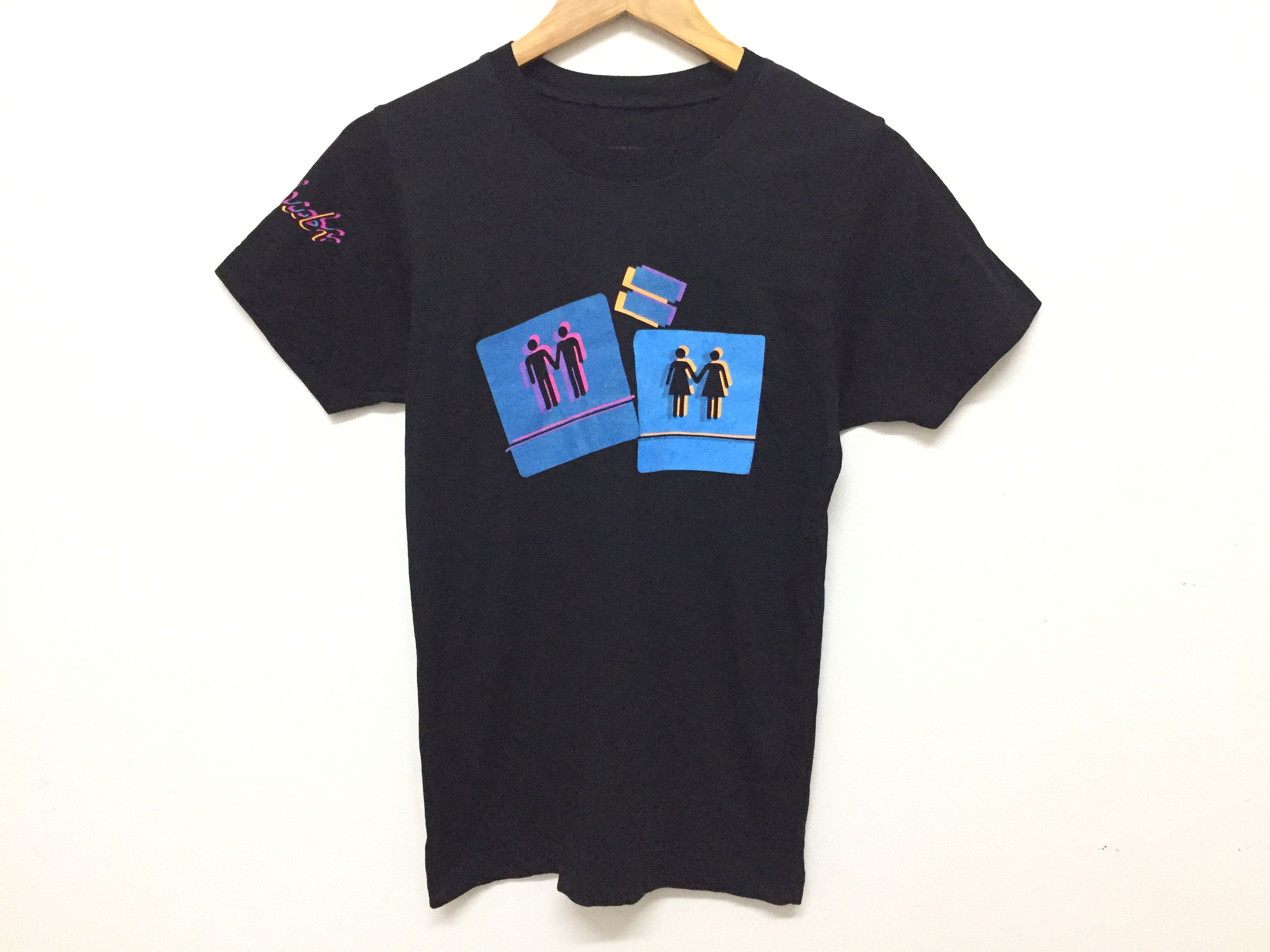 Marc Jacobs LGBT Gay Pride Equality tee Size US XS / EU 42 / 0 - 2 Thumbnail
