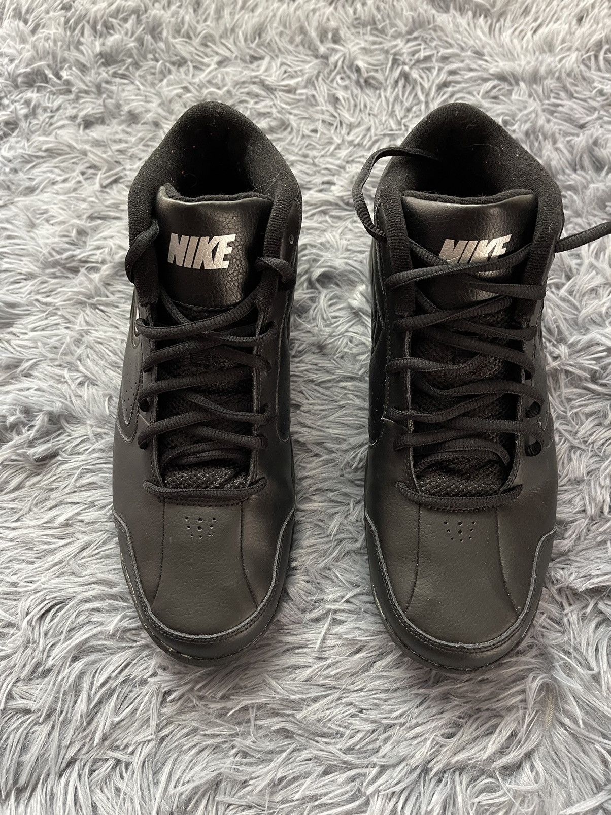 Nike × Vintage Nike Overplay 2007 vintage Y2K sneakers Size US 10 / EU 43 - 8 Thumbnail