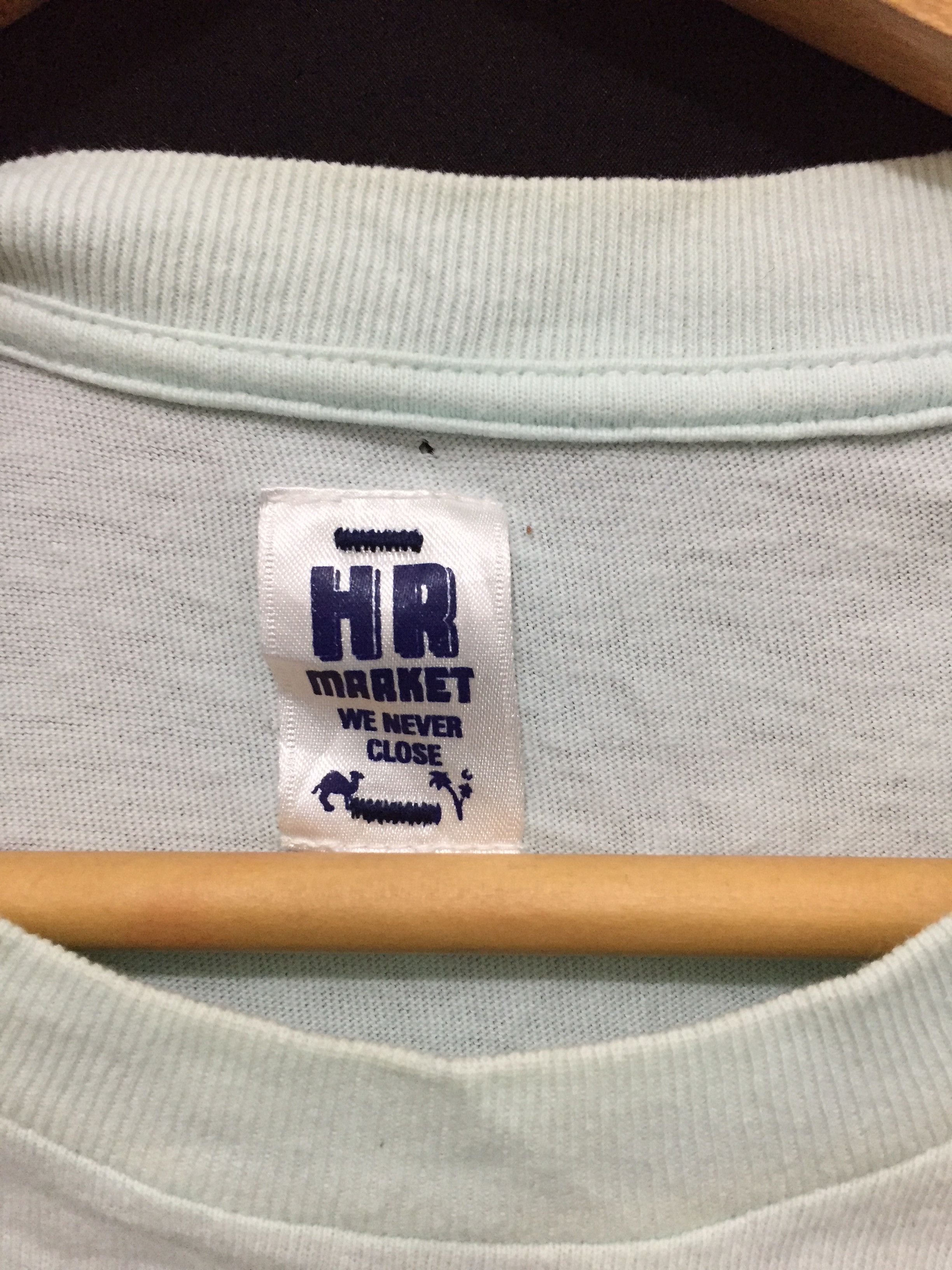 Blue Blue Japan × HOLLYWOOD RANCH MARKET HR MARKET Blue Blue Japan floral tee Size US S / EU 44-46 / 1 - 7 Thumbnail