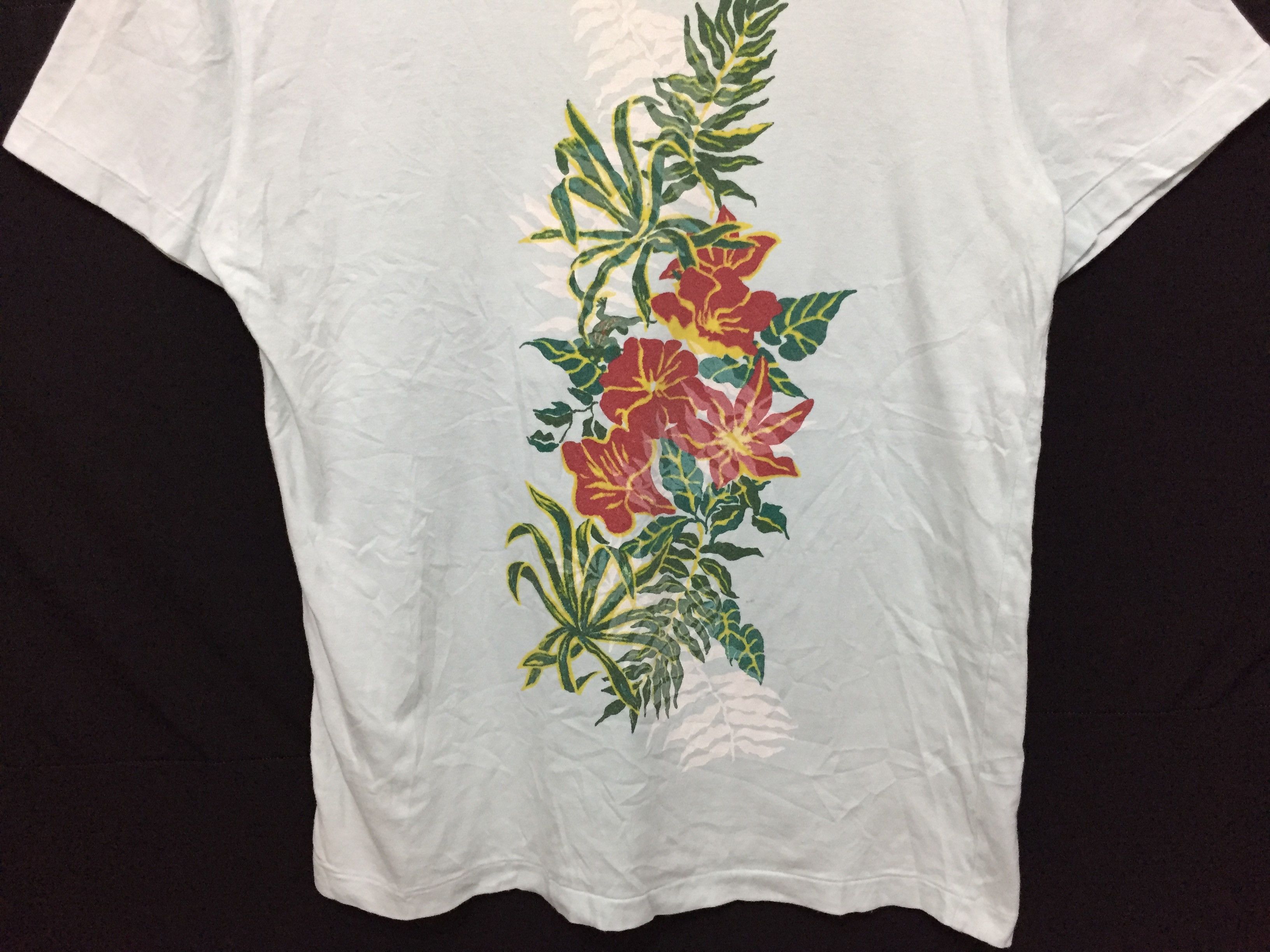 Blue Blue Japan × HOLLYWOOD RANCH MARKET HR MARKET Blue Blue Japan floral tee Size US S / EU 44-46 / 1 - 4 Thumbnail