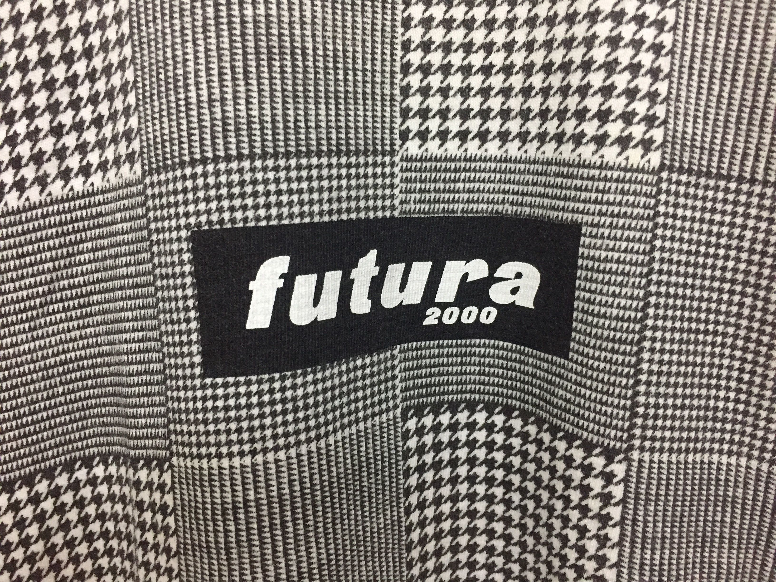 Futura Vintage FUTURA 2000 Checkered Box Logo tee Size US M / EU 48-50 / 2 - 4 Thumbnail