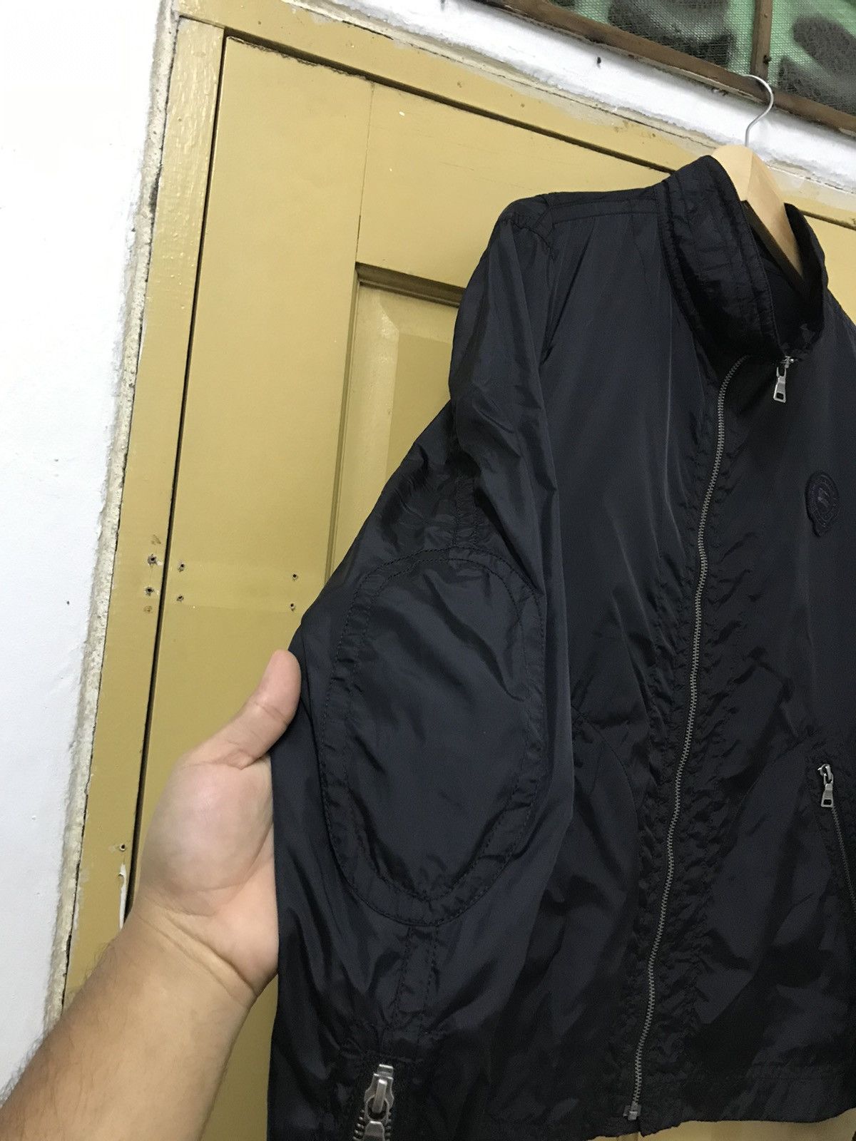 Burberry Vintage Burberry Bondage Nylon Light Jacket Black Size L / US 10 / IT 46 - 11 Thumbnail