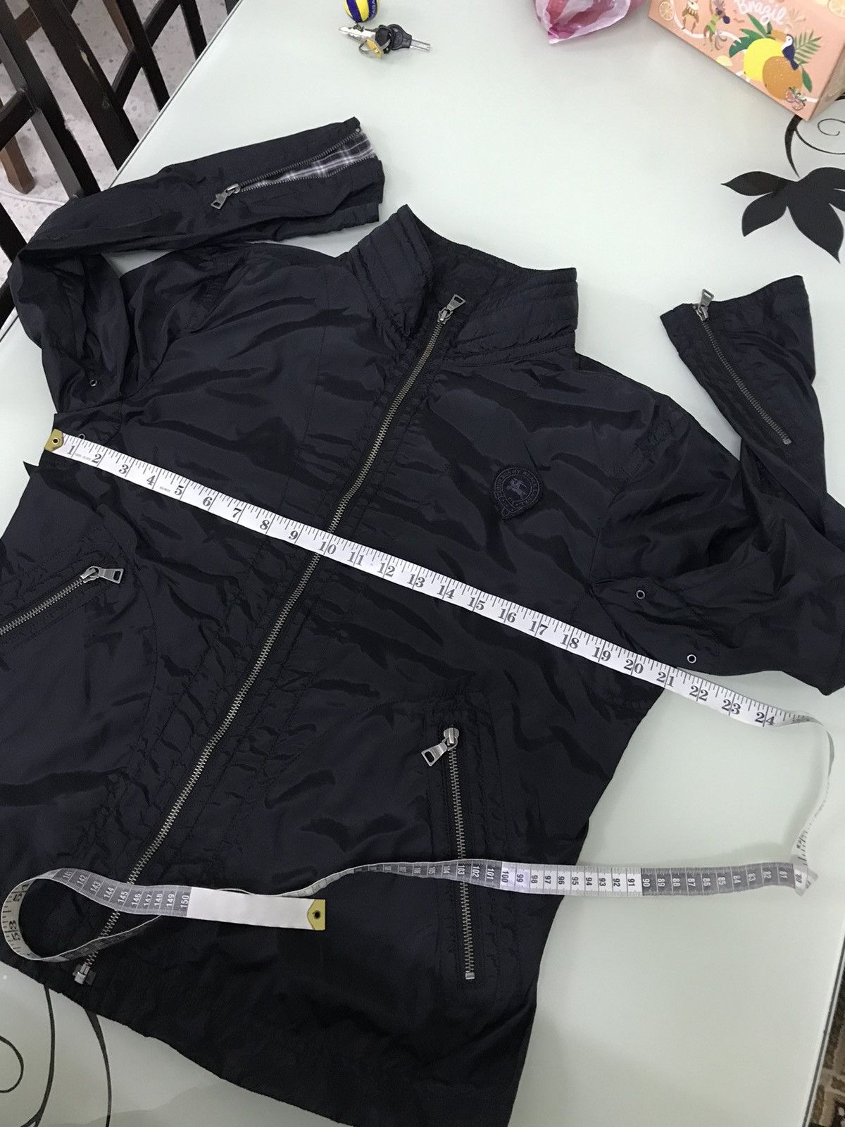 Burberry Vintage Burberry Bondage Nylon Light Jacket Black Size L / US 10 / IT 46 - 19 Thumbnail