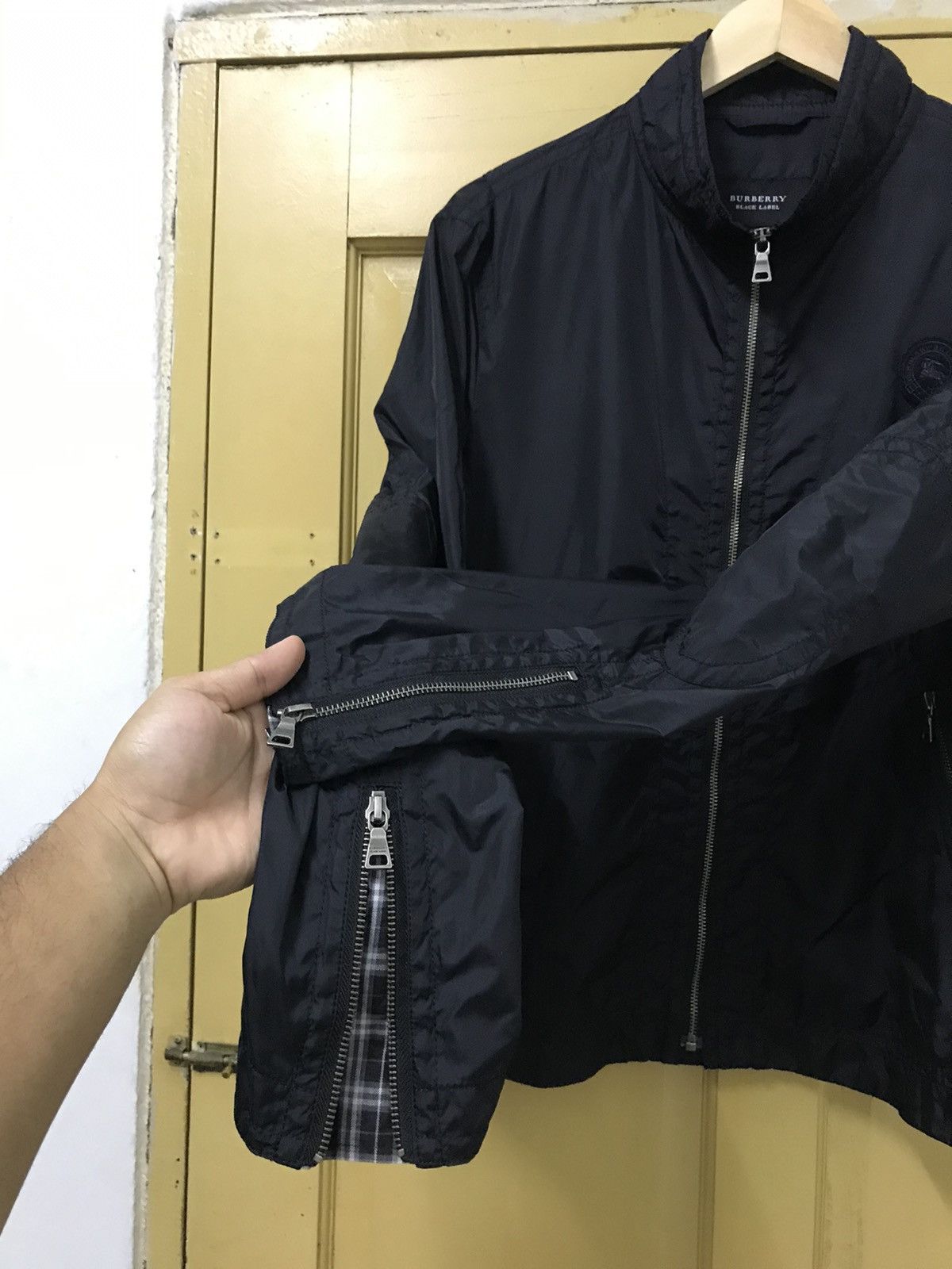 Burberry Vintage Burberry Bondage Nylon Light Jacket Black Size L / US 10 / IT 46 - 7 Thumbnail