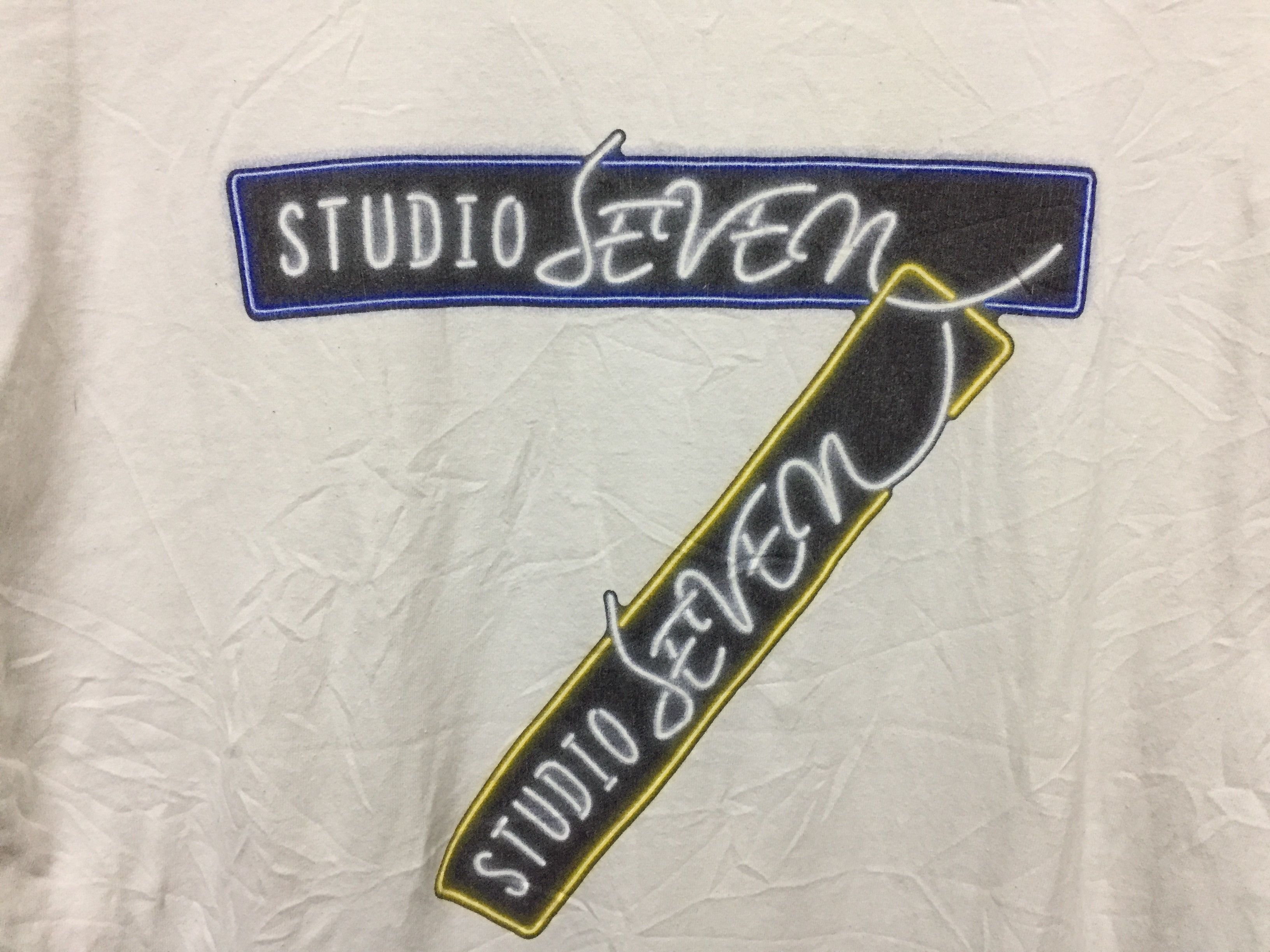Japanese Brand Studio 7 happiness neon tee Size US L / EU 52-54 / 3 - 6 Thumbnail