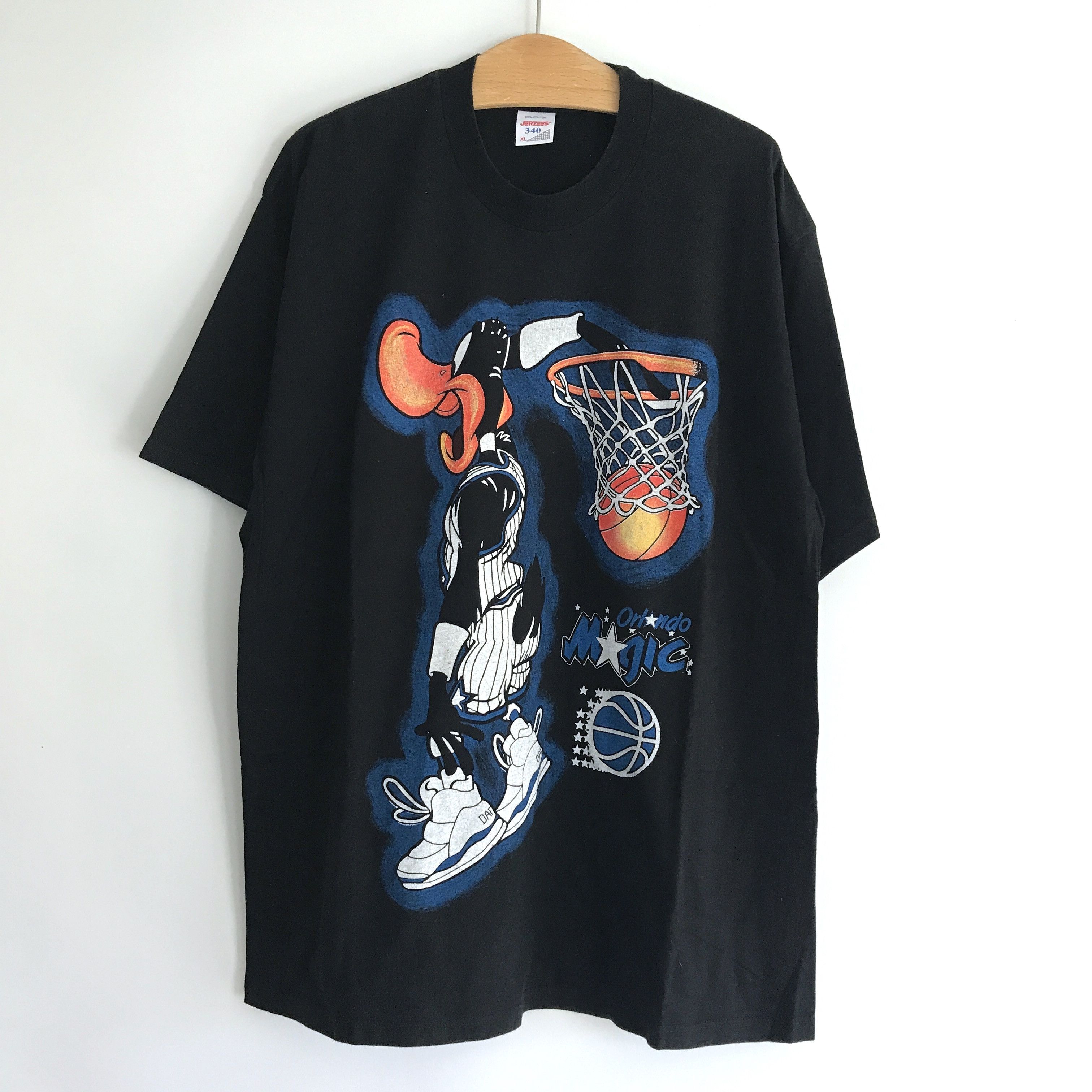 Vintage Daffy Duck Looney Tunes Orlando Magic