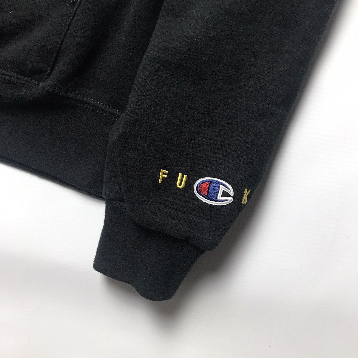 FR2 Fucking Rabbit FR2 x Champion “Caution” Hoodie Size US M / EU 48-50 / 2 - 4 Thumbnail