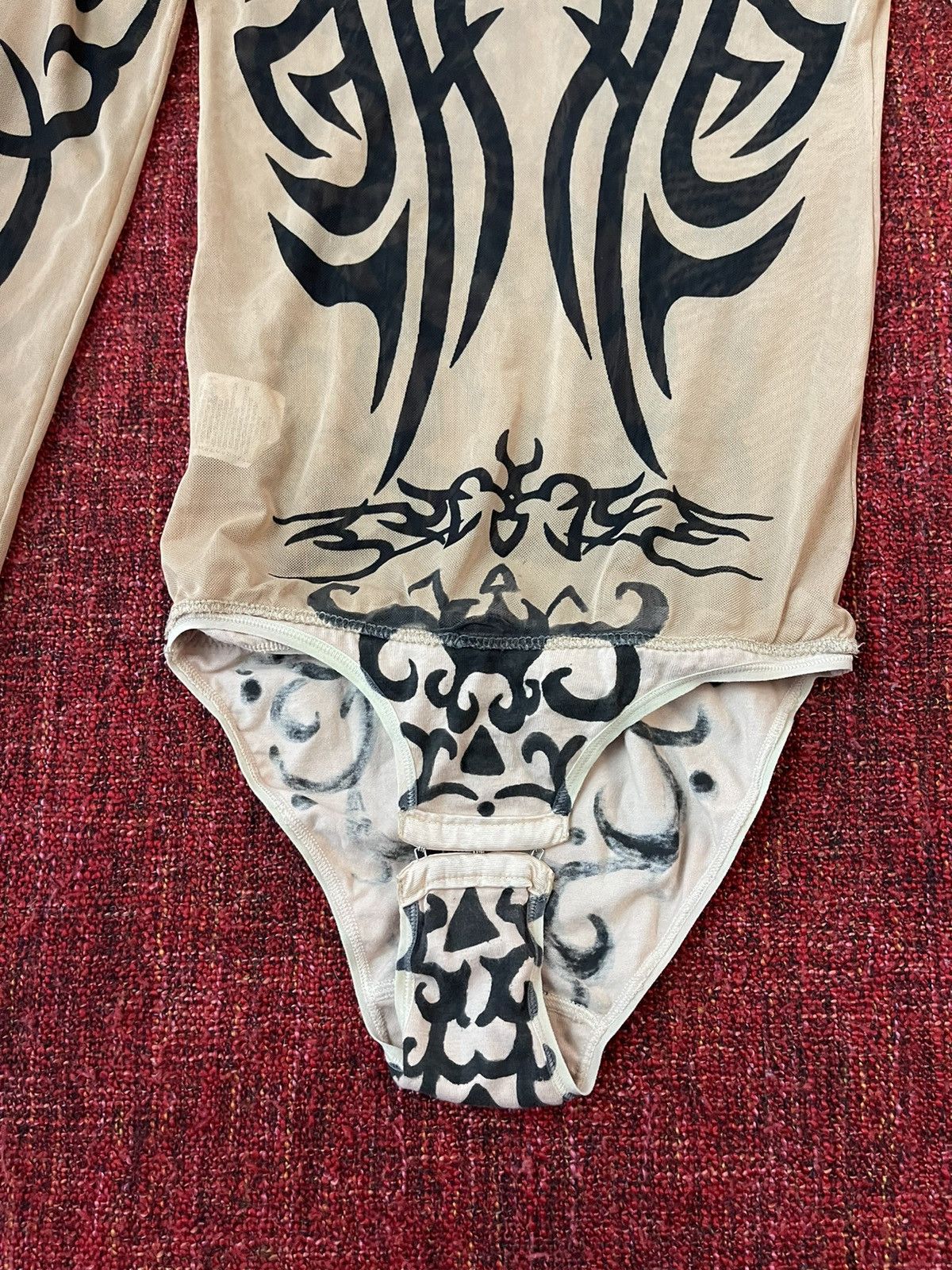 Vintage Vintage 90s tattoo tribal mesh JPG style longsleeve bodysuit Size S / US 4 / IT 40 - 2 Thumbnail