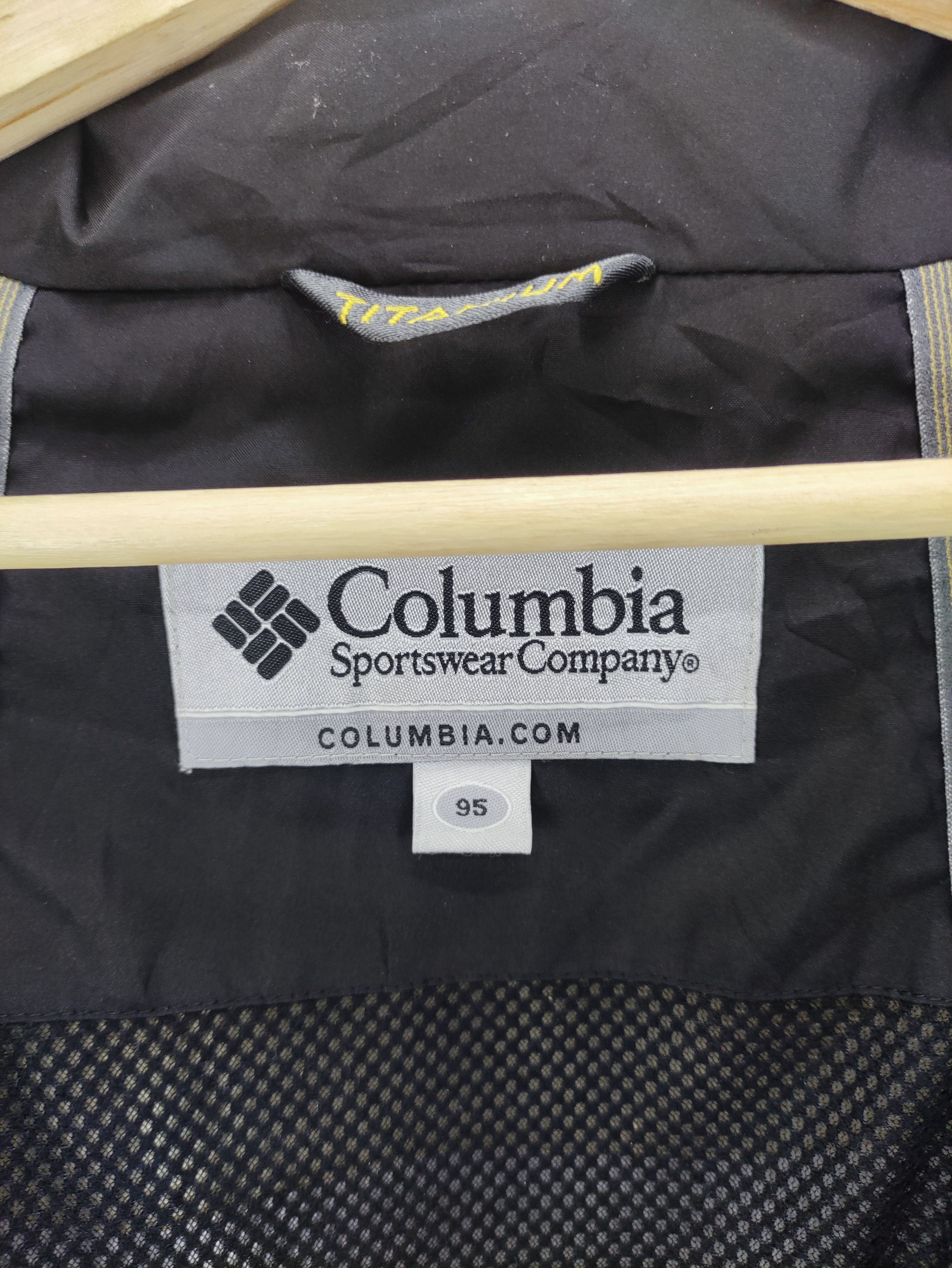 Columbia Vintage Columbia Jacket Zipper With Hoodie Size US XL / EU 56 / 4 - 9 Thumbnail