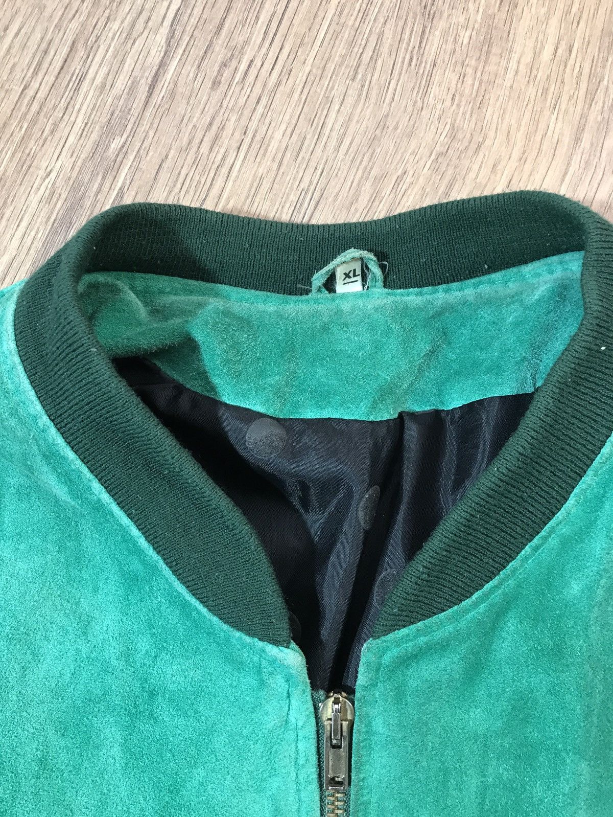 Vintage Vintage Leather Bomber Jacket size XL Size US XL / EU 56 / 4 - 4 Thumbnail