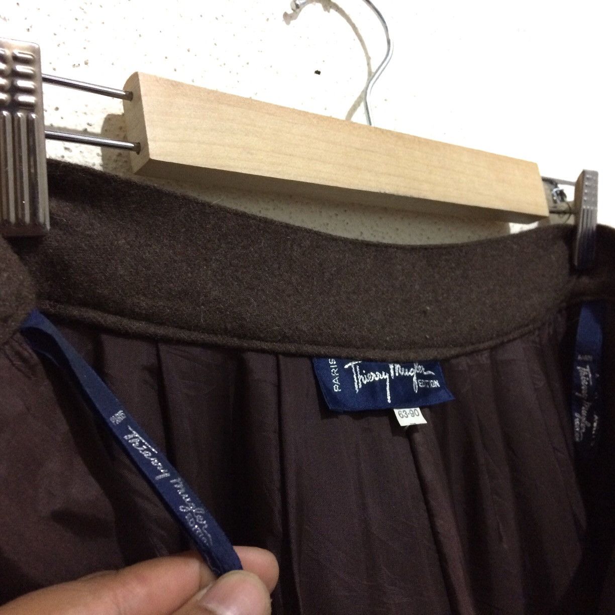 Mugler Vintage Thierry Mugler Pants high waist Wool Lamp Hair Size US 28 / EU 44 - 12 Thumbnail