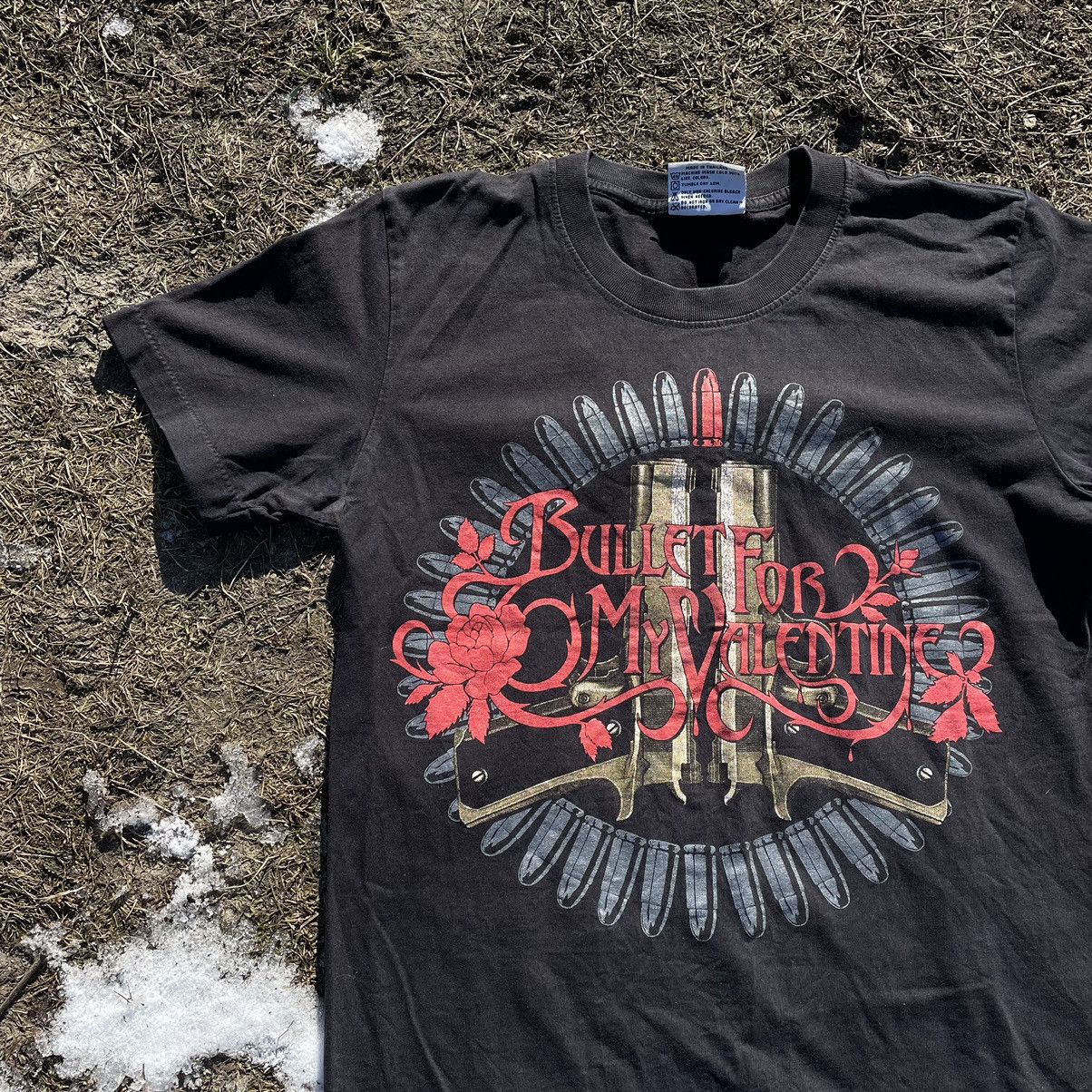 Vintage Vintage 90s Bullet Valentine Graphic Tee Faded Black Indie M Size US M / EU 48-50 / 2 - 3 Thumbnail