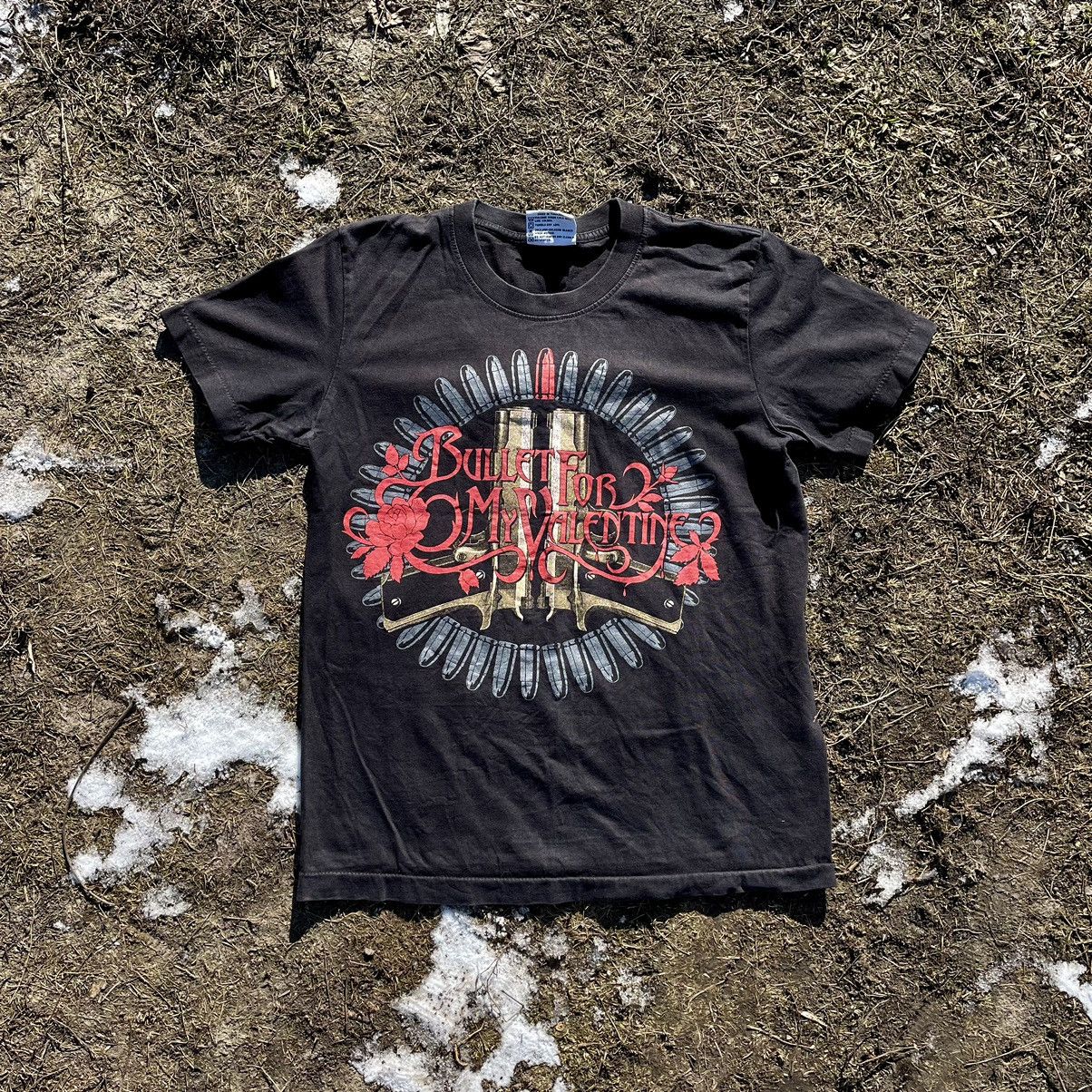 Vintage Vintage 90s Bullet Valentine Graphic Tee Faded Black Indie M Size US M / EU 48-50 / 2 - 1 Thumbnail