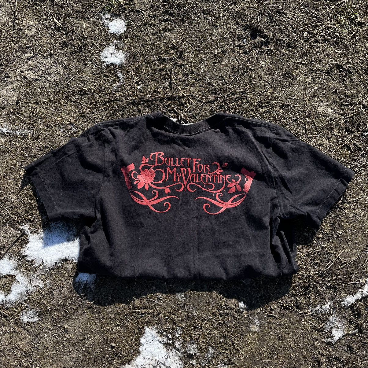 Vintage Vintage 90s Bullet Valentine Graphic Tee Faded Black Indie M Size US M / EU 48-50 / 2 - 5 Thumbnail