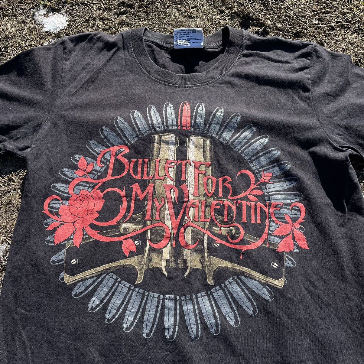 Vintage Vintage 90s Bullet Valentine Graphic Tee Faded Black Indie M Size US M / EU 48-50 / 2 - 4 Thumbnail