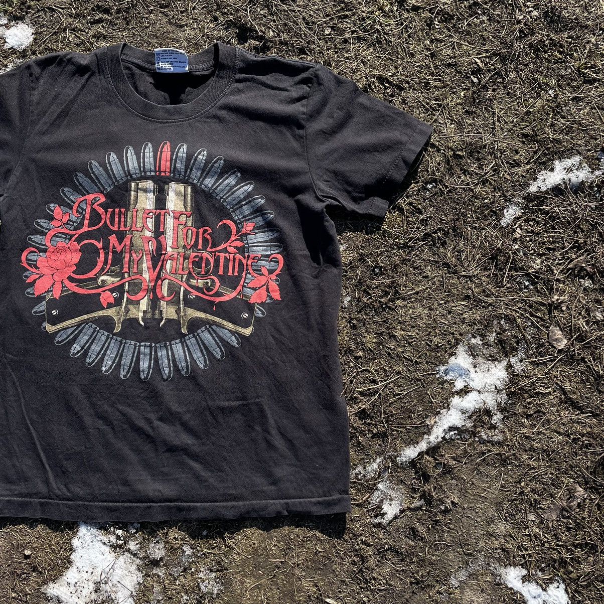 Vintage Vintage 90s Bullet Valentine Graphic Tee Faded Black Indie M Size US M / EU 48-50 / 2 - 2 Thumbnail