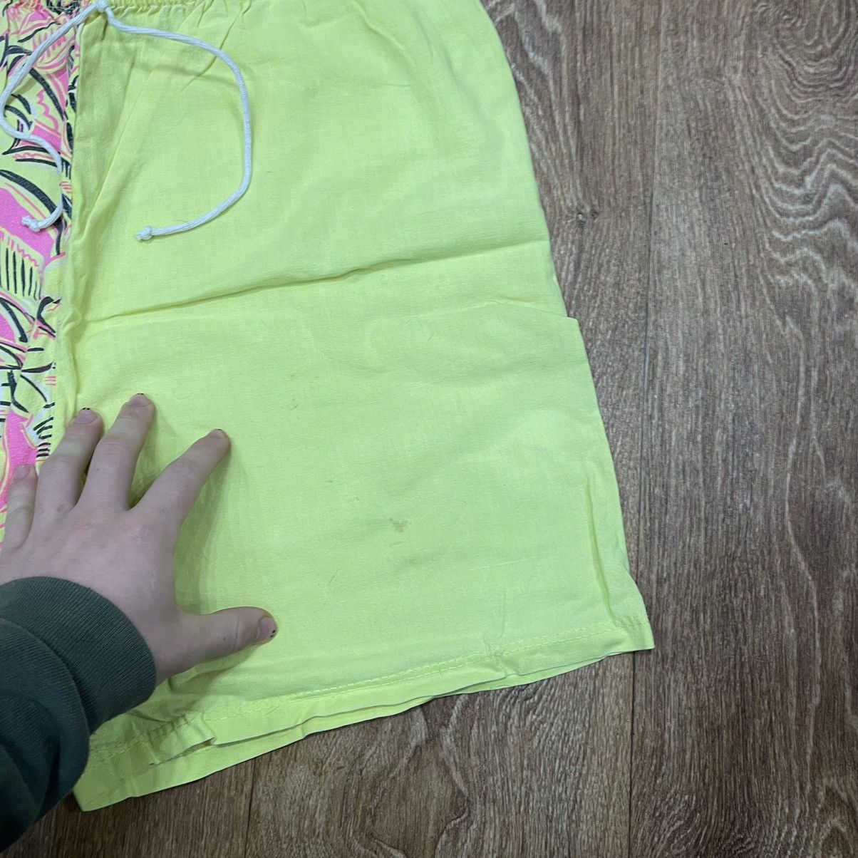 Vintage Vintage 90s Y2K Baggy Shorts All Over Print Rave Washed 34 Size US 34 / EU 50 - 2 Thumbnail