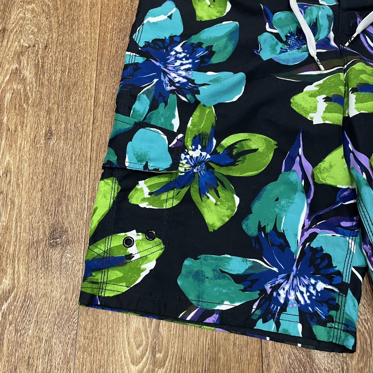 Vintage Vintage 90s Floral All Over Print Shorts Rave Streetwear 34 Size US 34 / EU 50 - 3 Thumbnail
