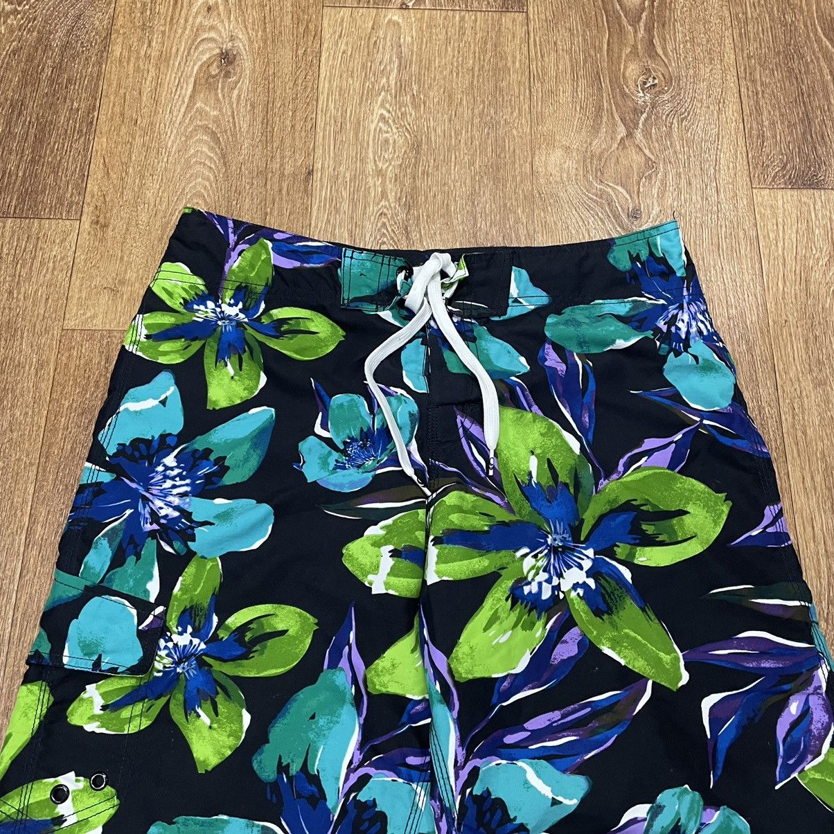 Vintage Vintage 90s Floral All Over Print Shorts Rave Streetwear 34 Size US 34 / EU 50 - 5 Thumbnail